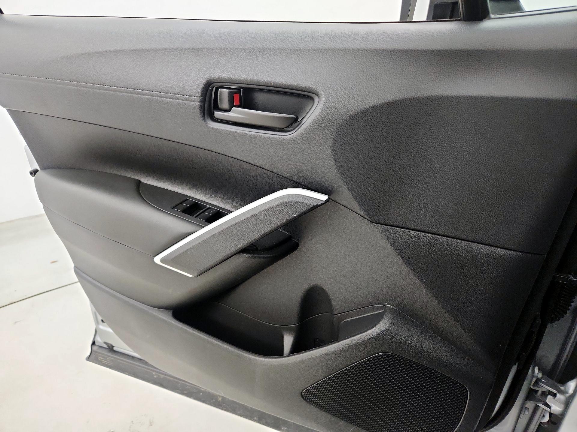 Thumbnail: 2024 Toyota Corolla Cross - 12