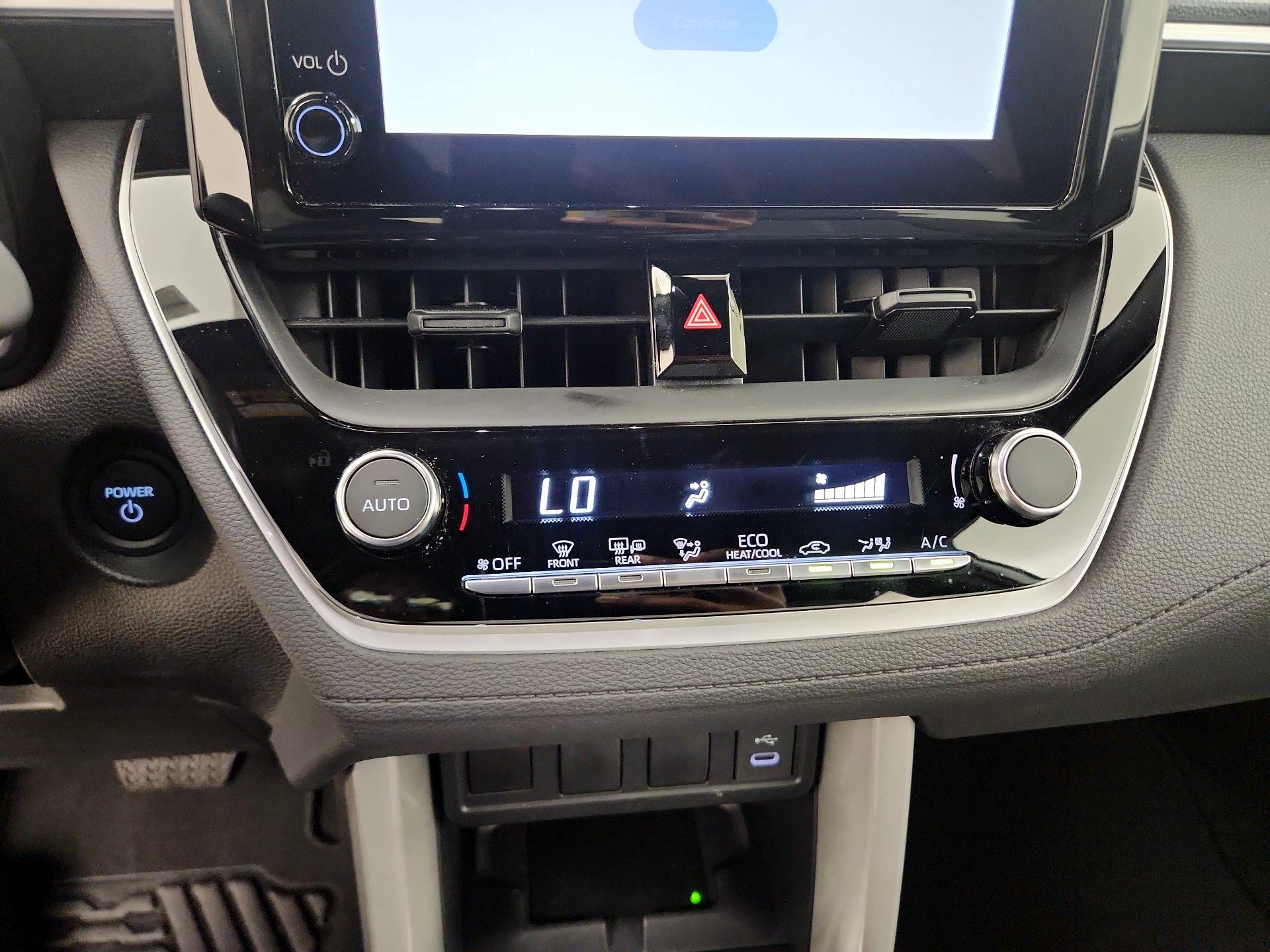 Thumbnail: 2024 Toyota Corolla Cross - 16