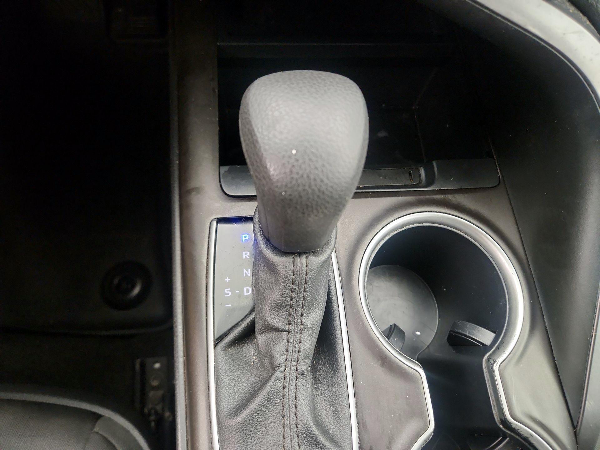 Thumbnail: 2024 Toyota Camry - 17