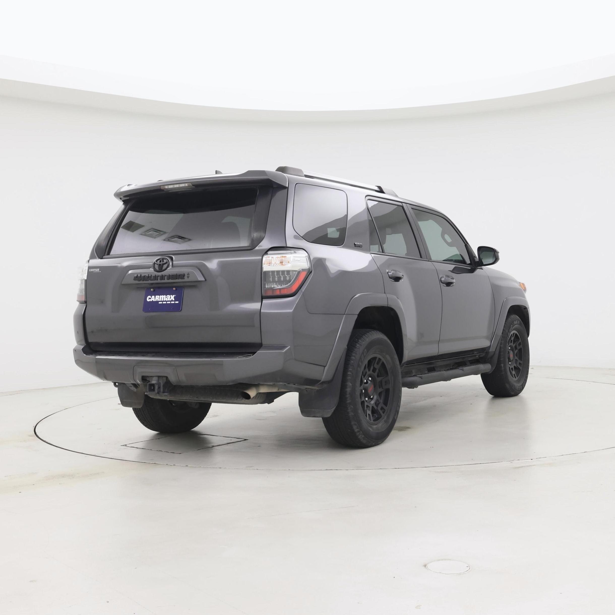 Thumbnail: 2023 Toyota 4Runner - 8