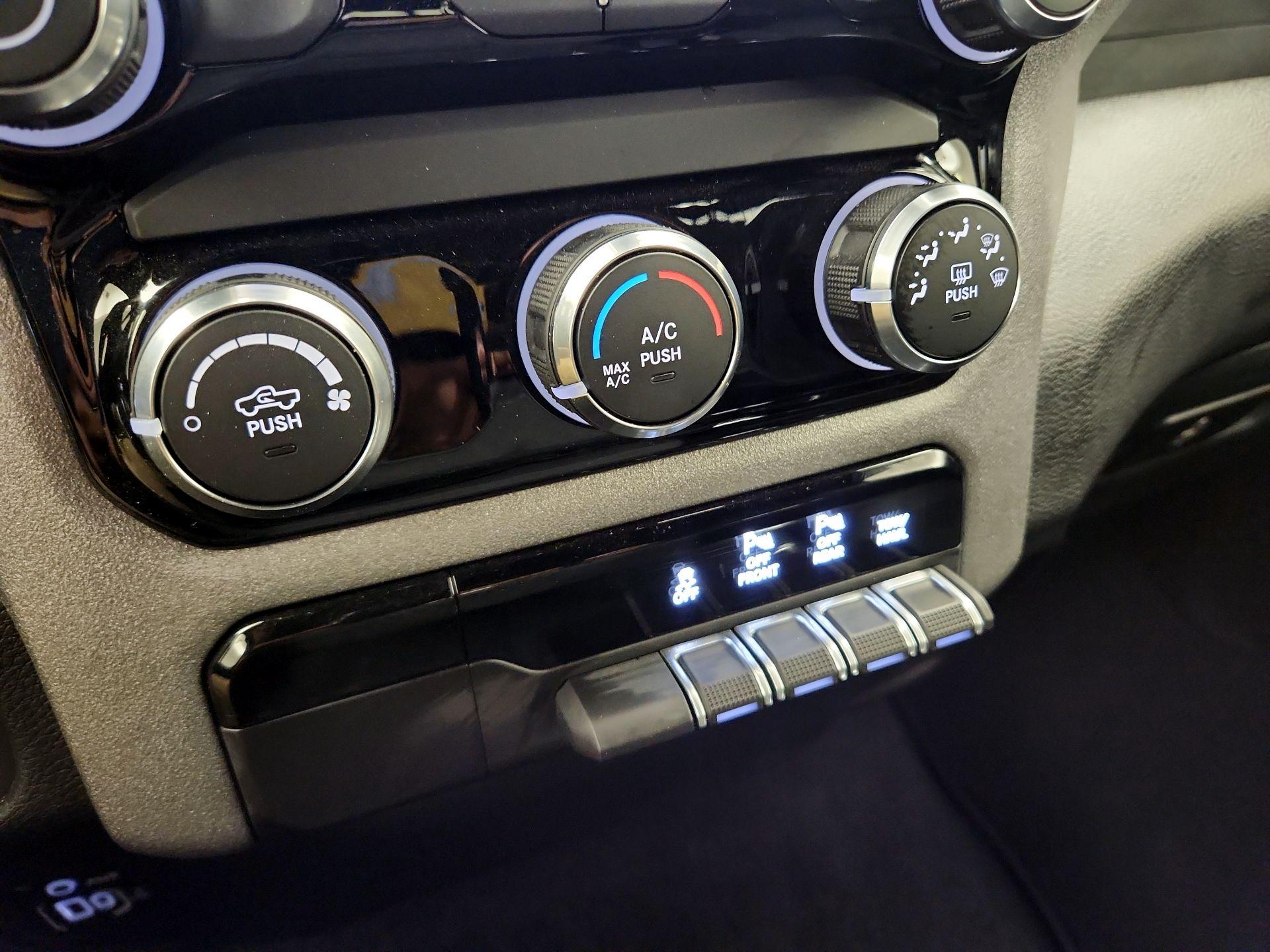 Thumbnail: 2025 RAM 1500 - 16