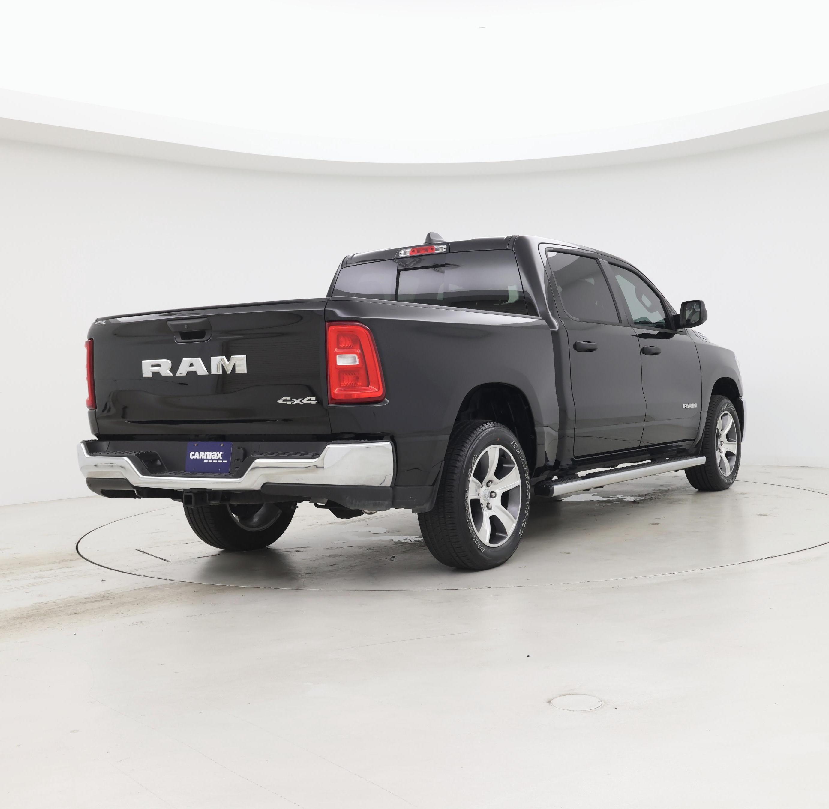 Thumbnail: 2025 RAM 1500 - 8