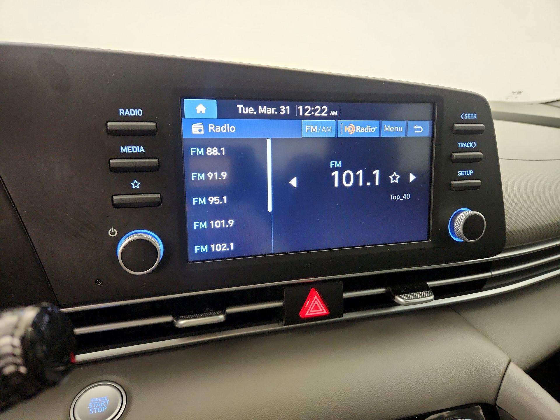 Thumbnail: 2025 Hyundai Elantra - 15