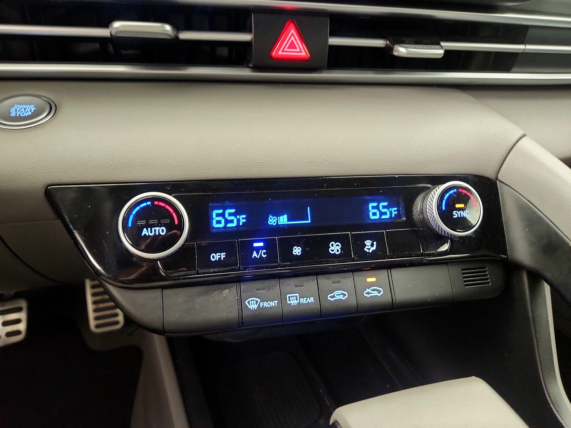 Thumbnail: 2025 Hyundai Elantra - 16