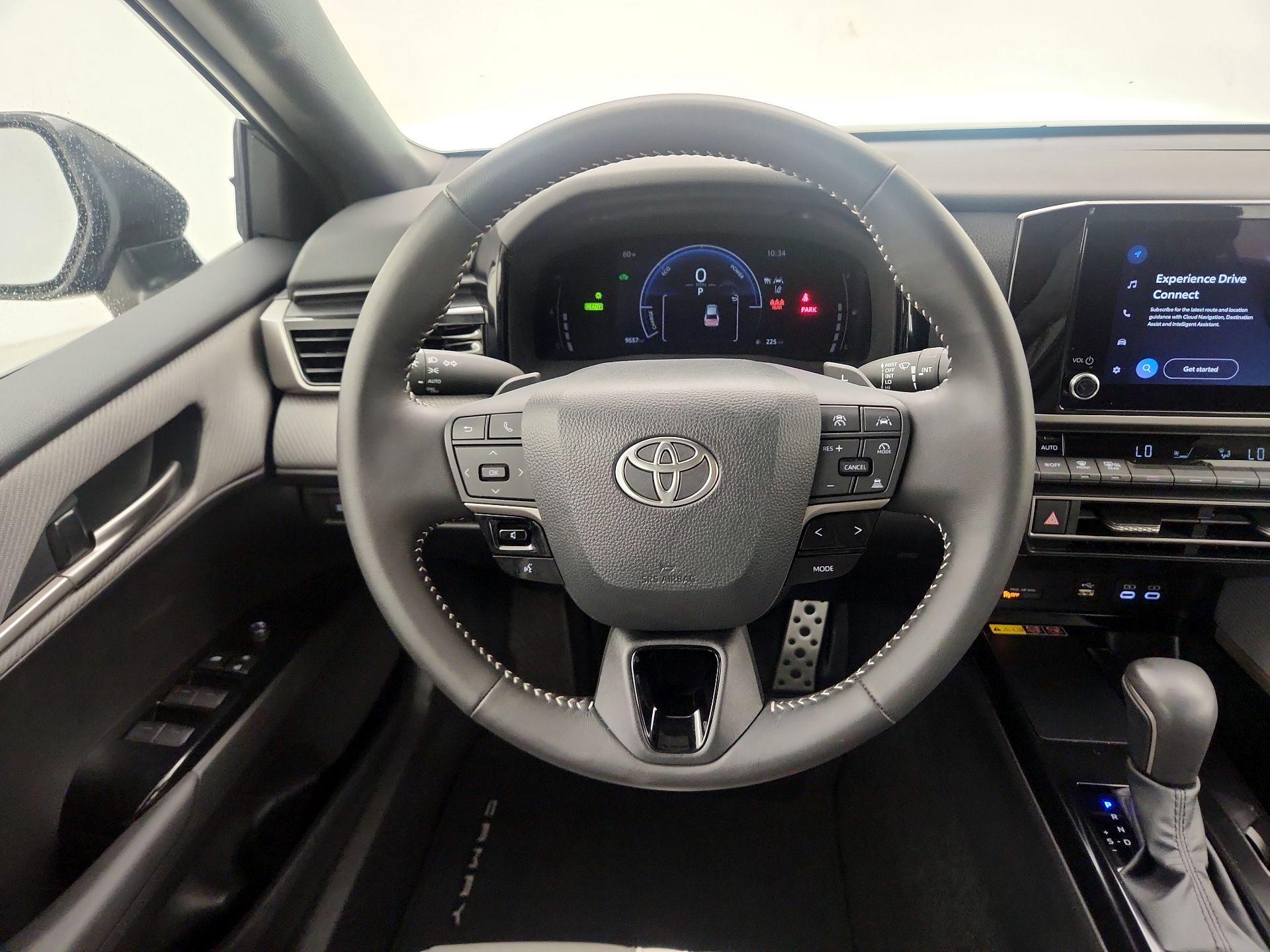 Thumbnail: 2025 Toyota Camry - 10