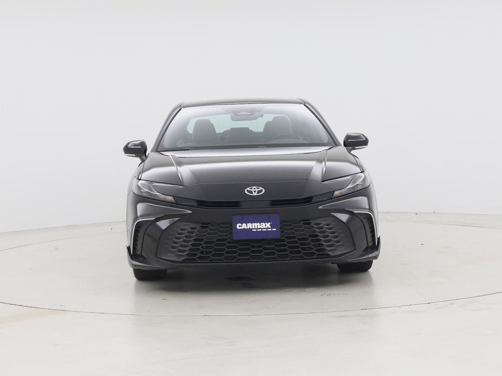 2025 Toyota Camry SE - Photo 6