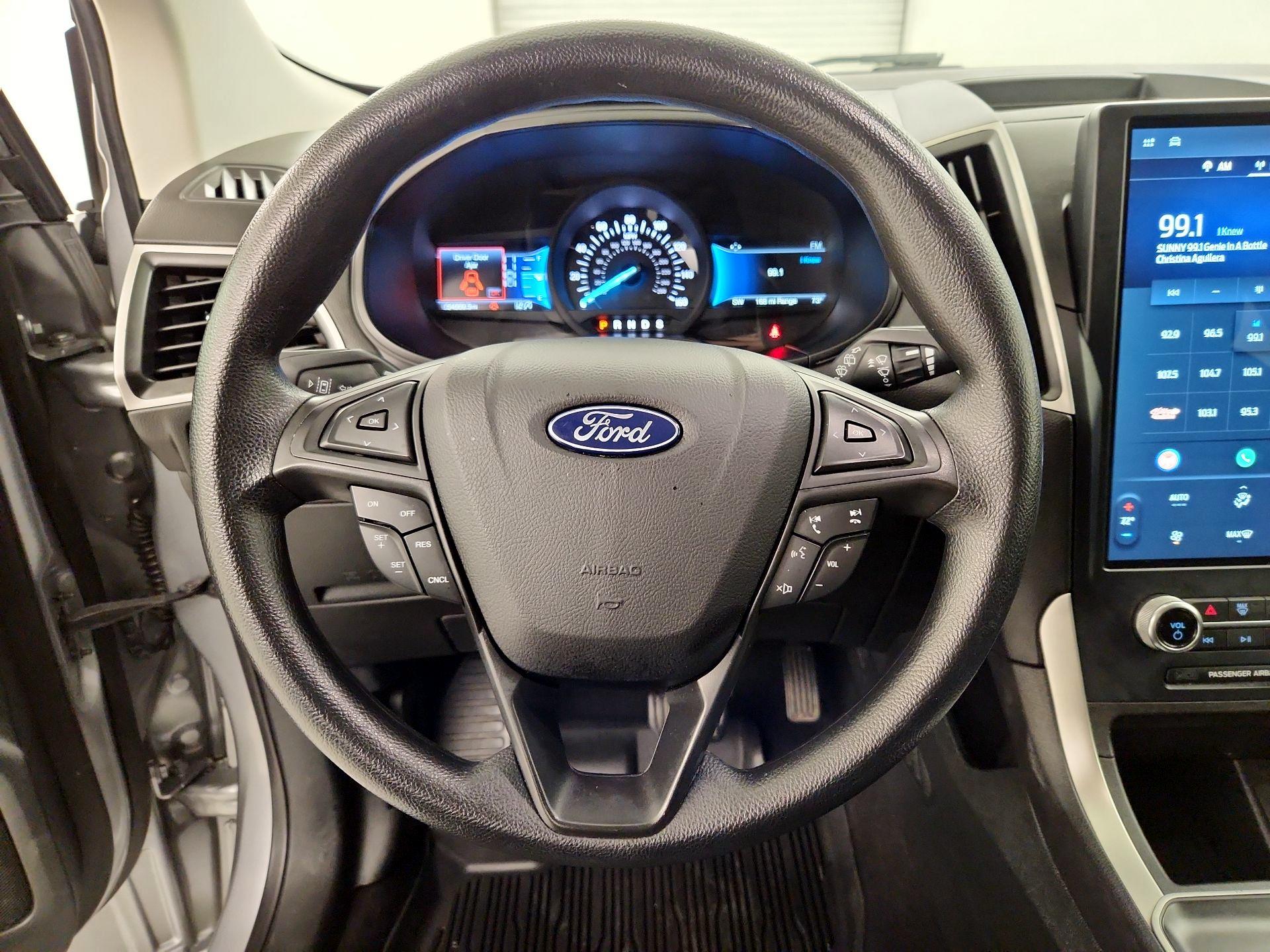 Thumbnail: 2023 Ford Edge - 10