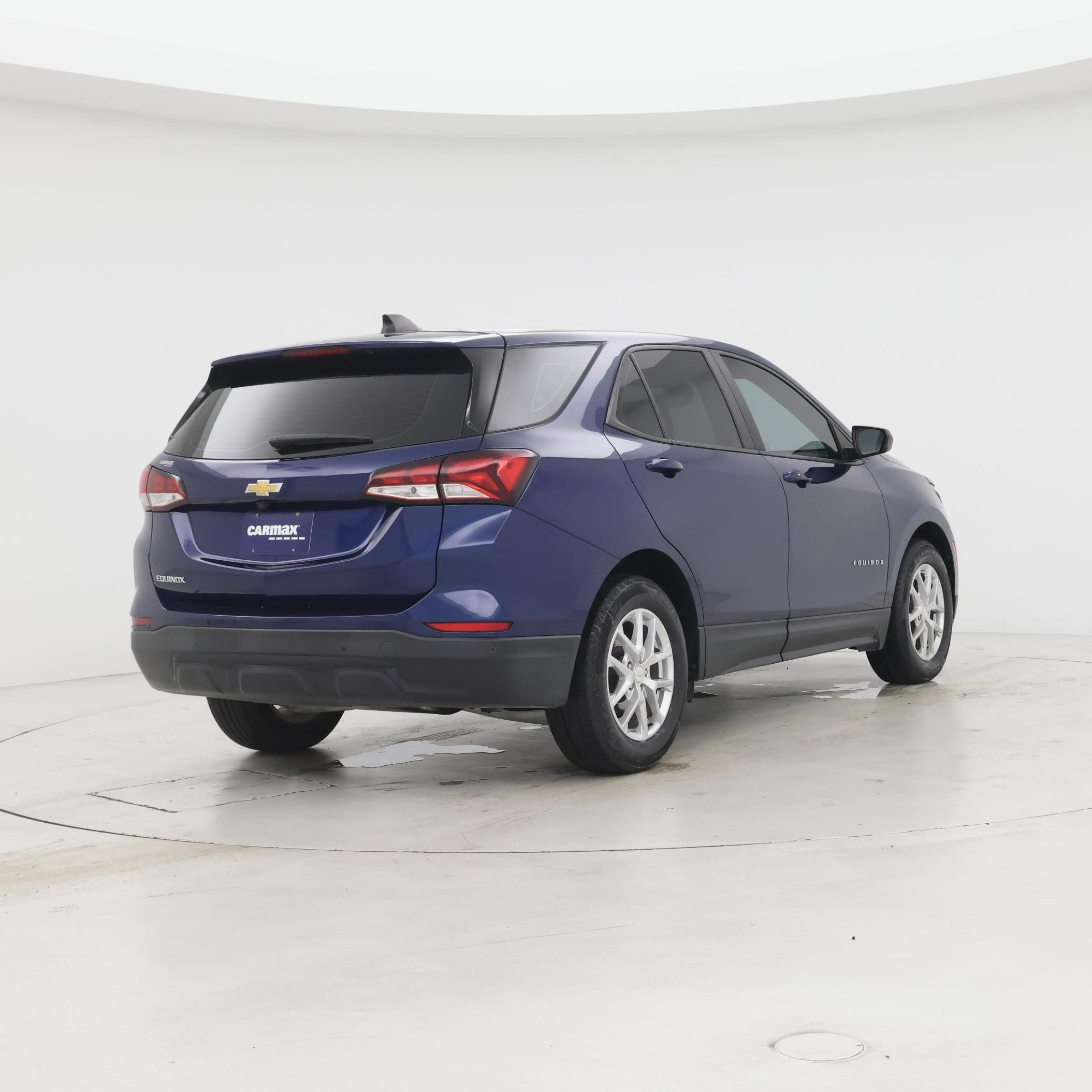 Thumbnail: 2022 Chevrolet Equinox - 8