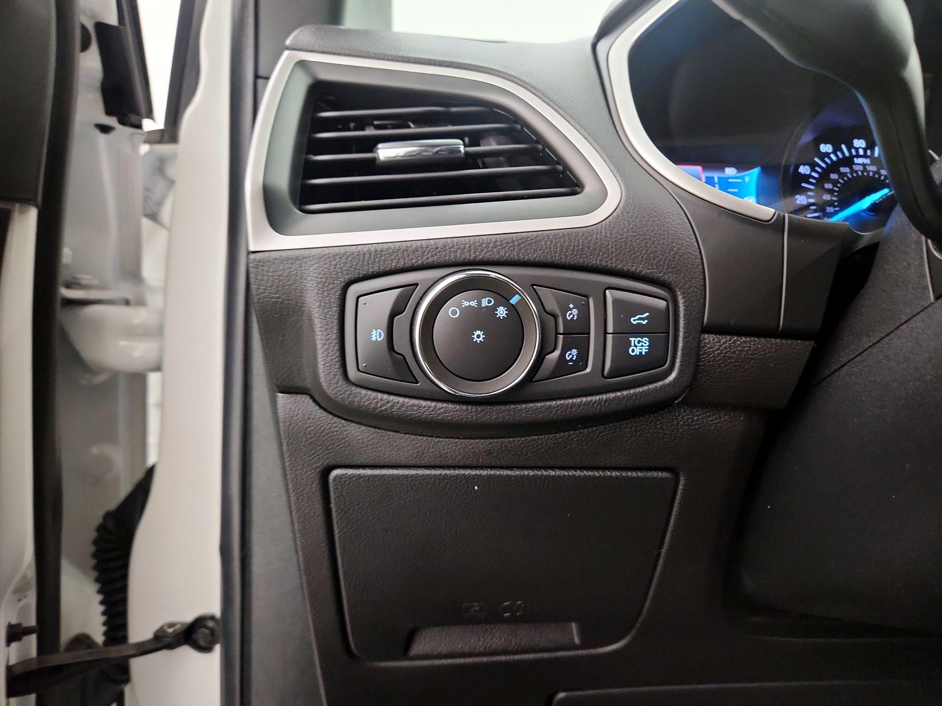 Thumbnail: 2021 Ford Edge - 13