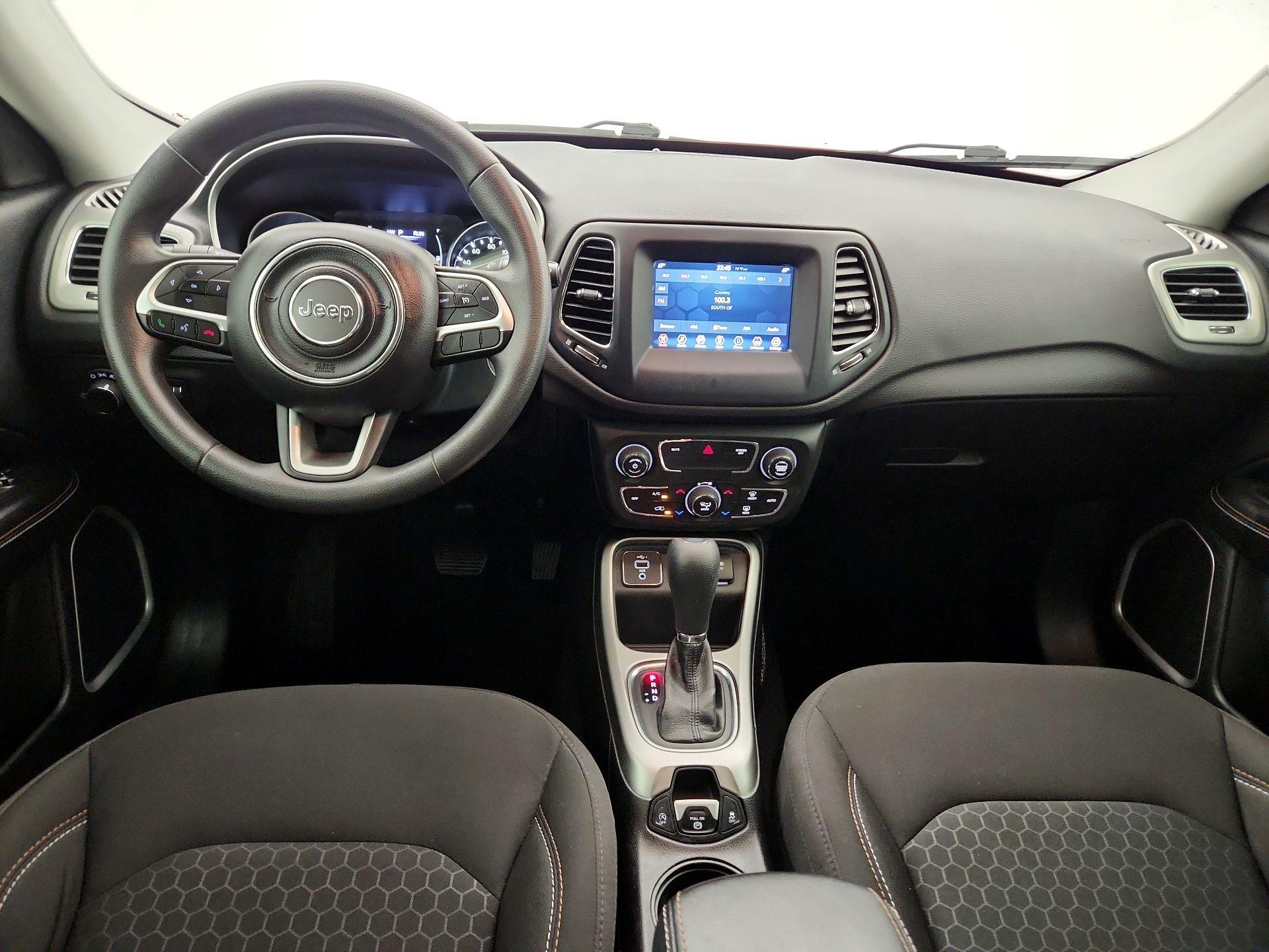 Thumbnail: 2021 Jeep Compass - 9