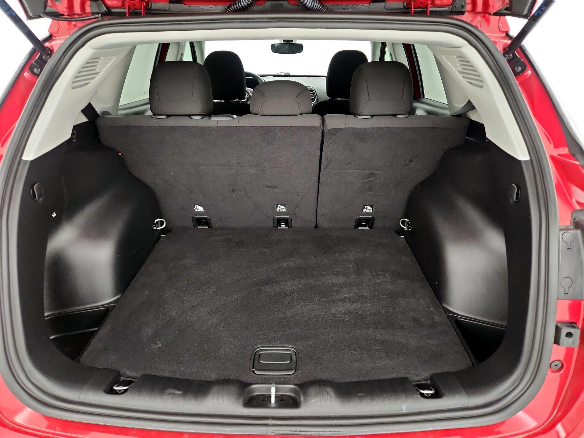 Thumbnail: 2021 Jeep Compass - 20