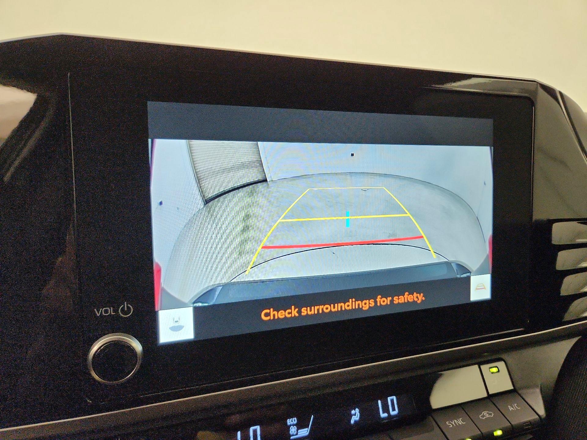 Thumbnail: 2025 Toyota Camry - 14