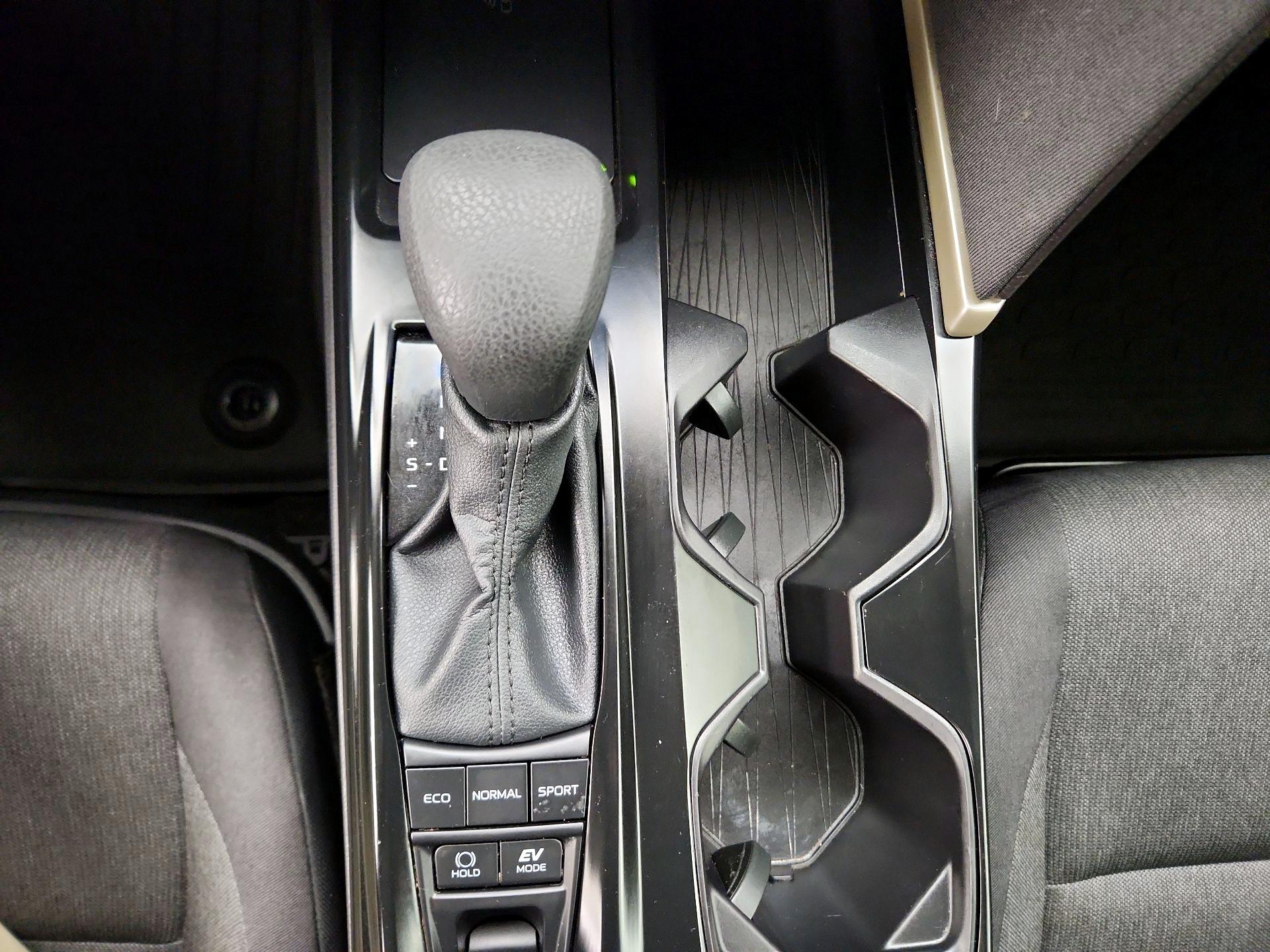 Thumbnail: 2025 Toyota Camry - 17