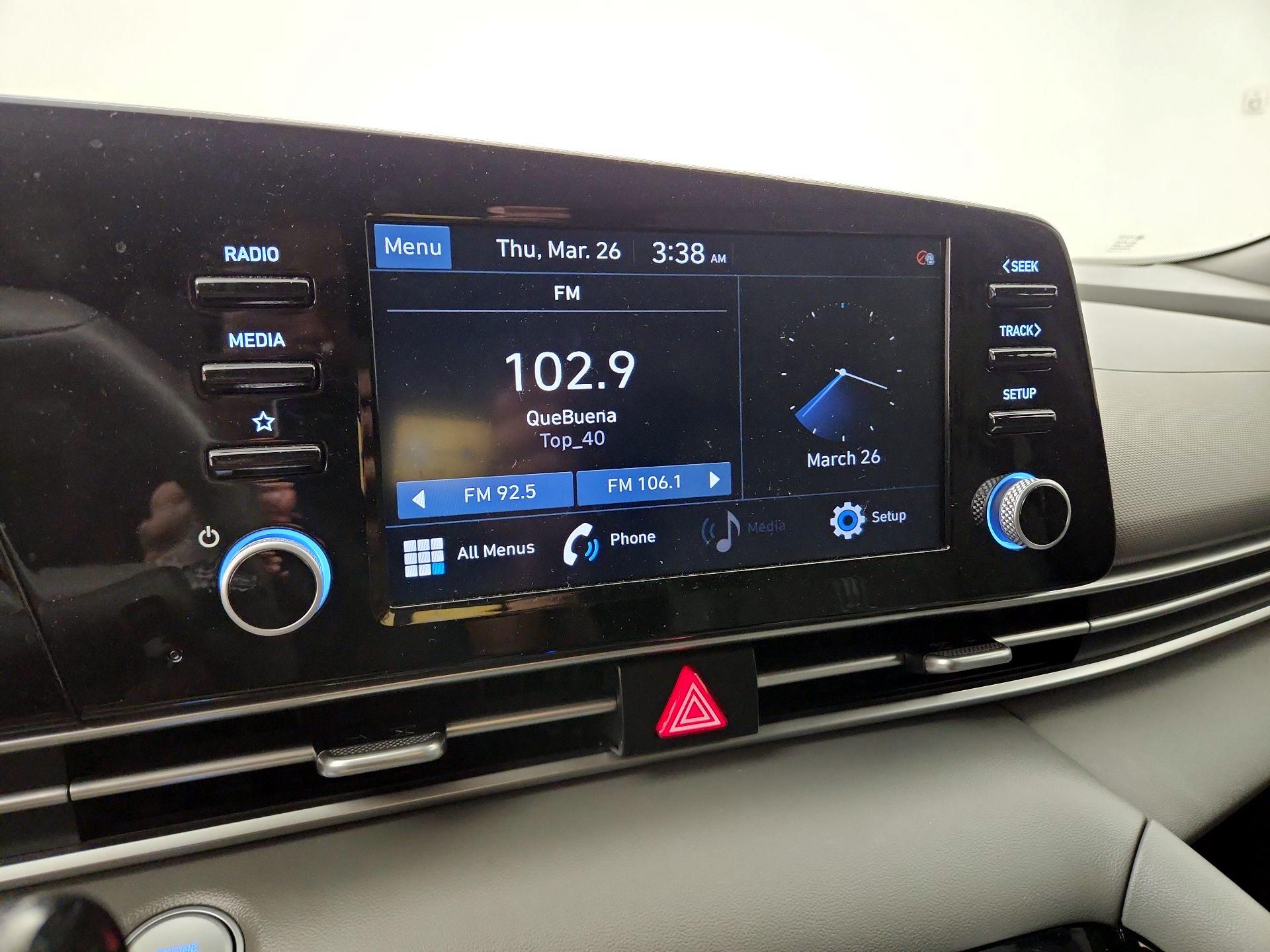 Thumbnail: 2022 Hyundai Elantra - 15