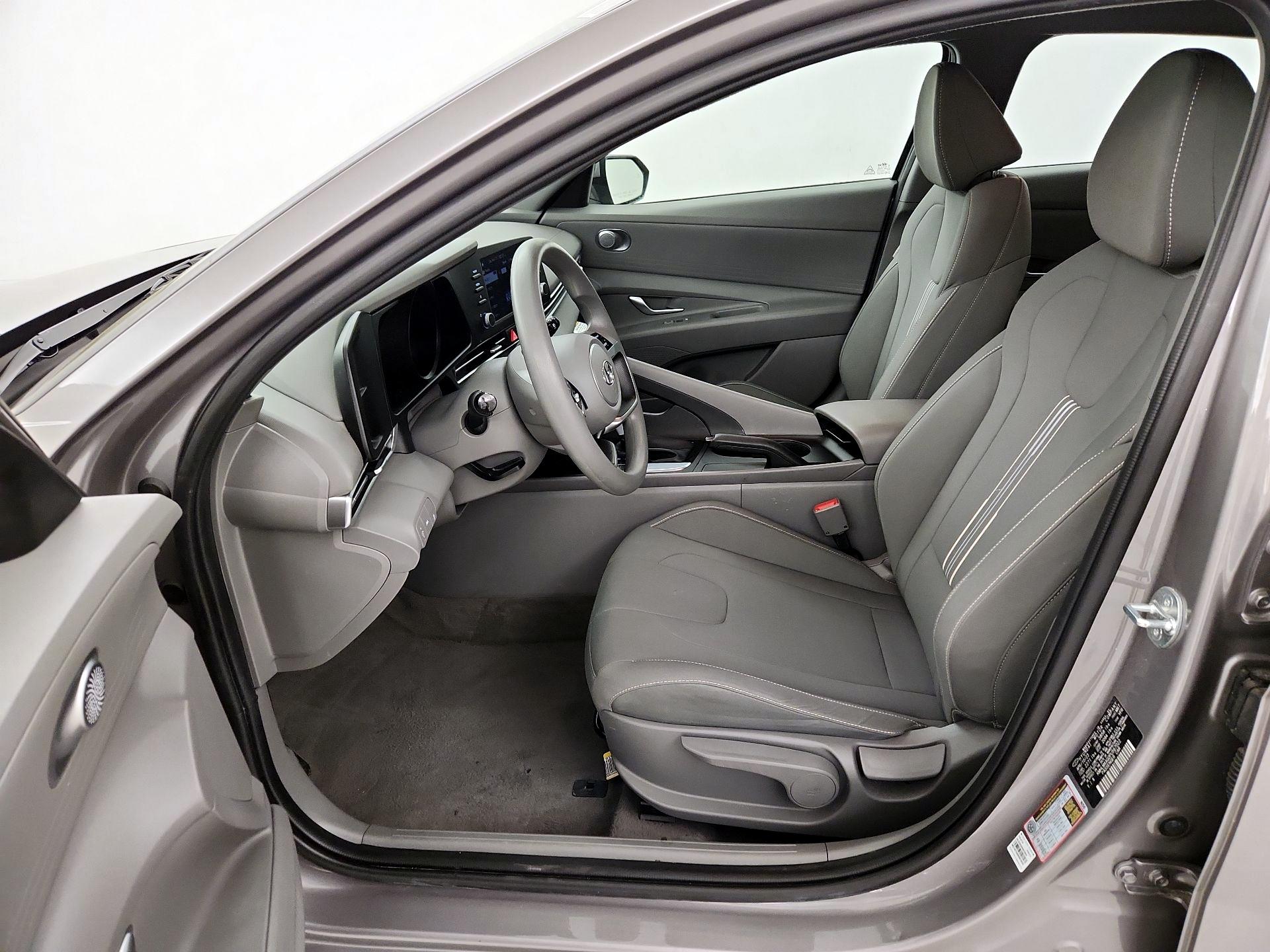 Thumbnail: 2023 Hyundai Elantra - 11