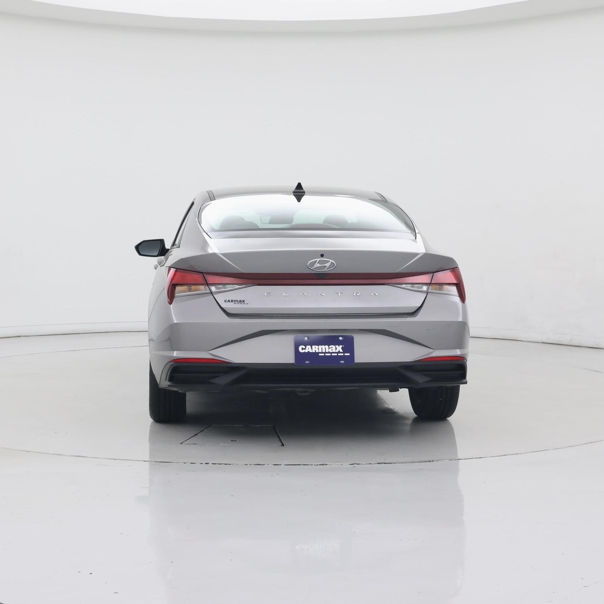 Thumbnail: 2023 Hyundai Elantra - 6