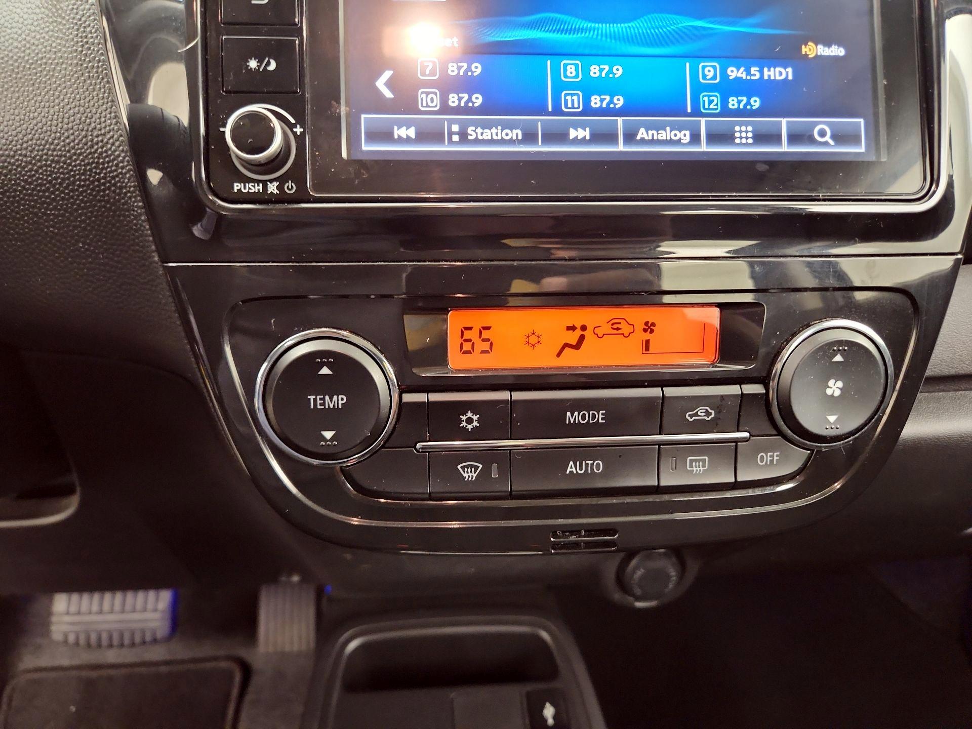 Thumbnail: 2024 Mitsubishi Mirage - 16