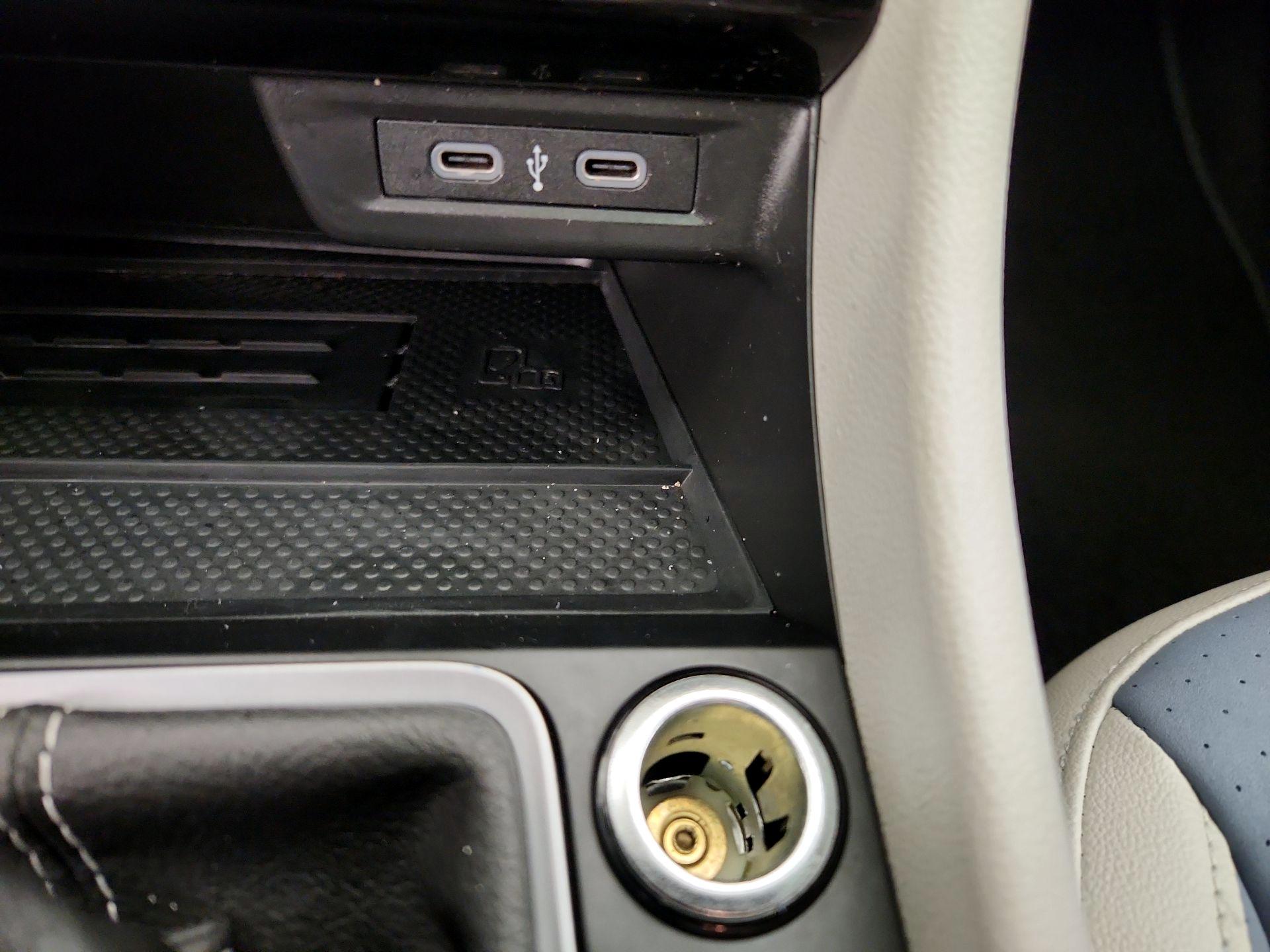 Thumbnail: 2025 Volkswagen Jetta - 18