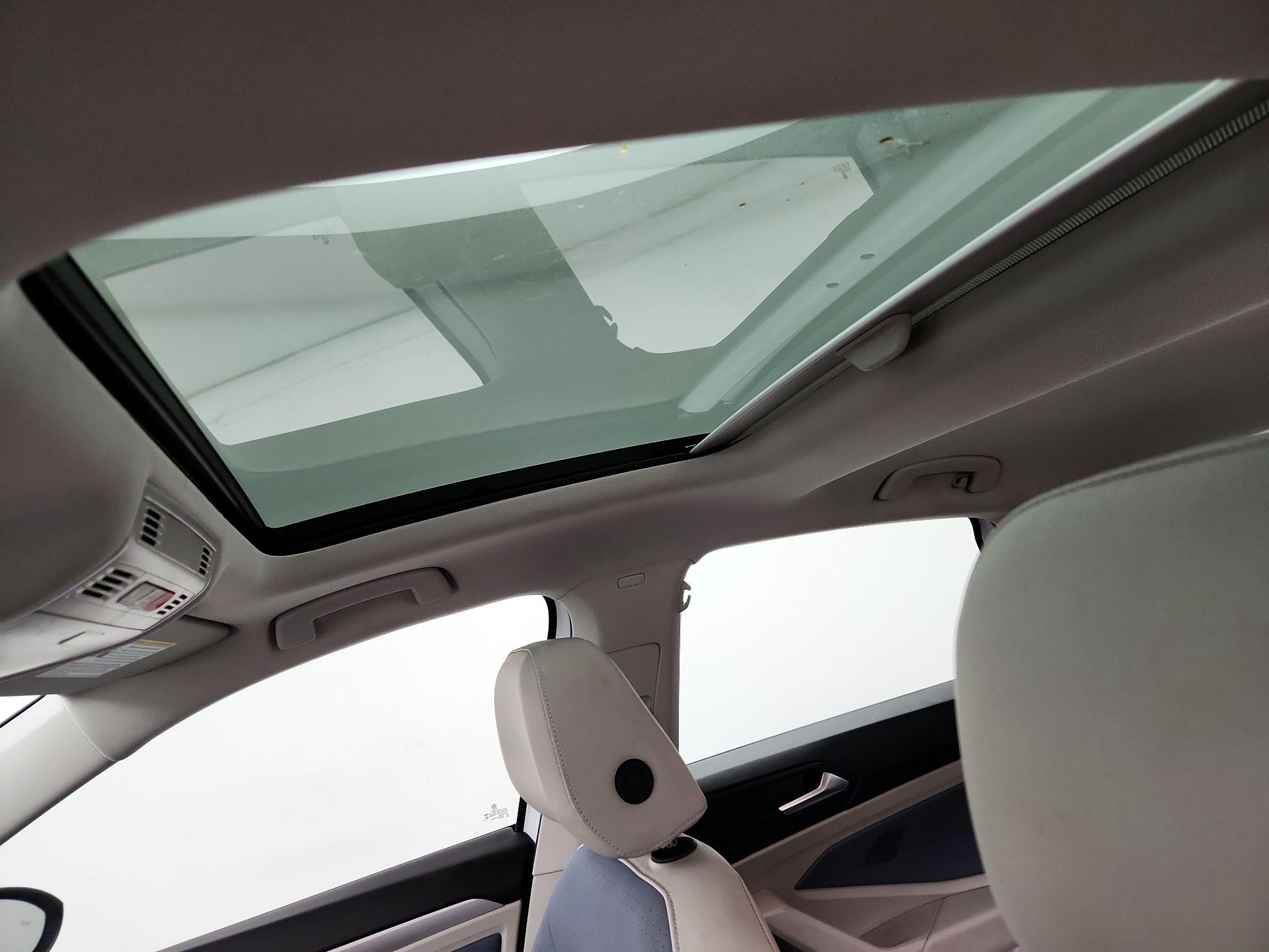 Thumbnail: 2025 Volkswagen Jetta - 19