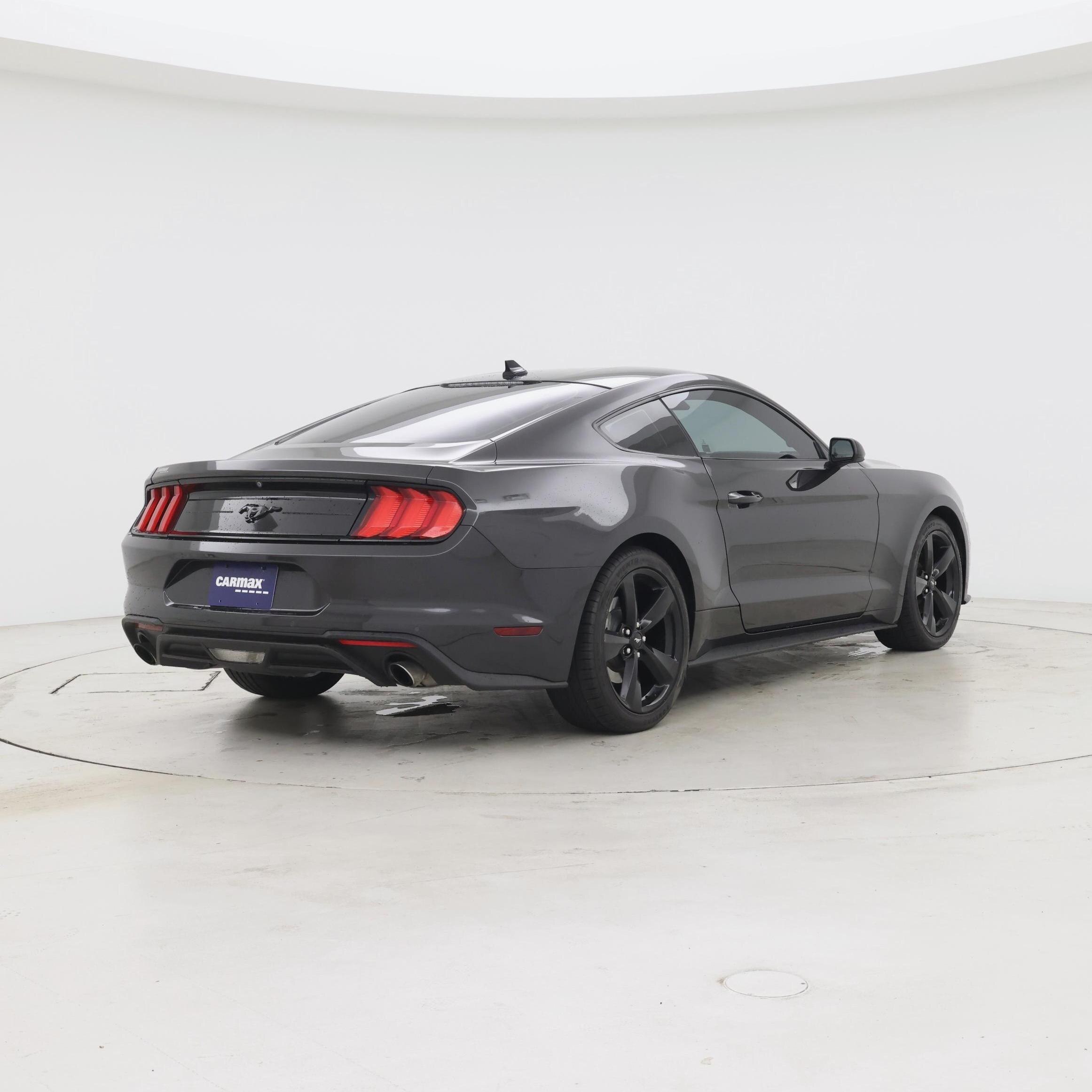 Thumbnail: 2022 Ford Mustang - 8