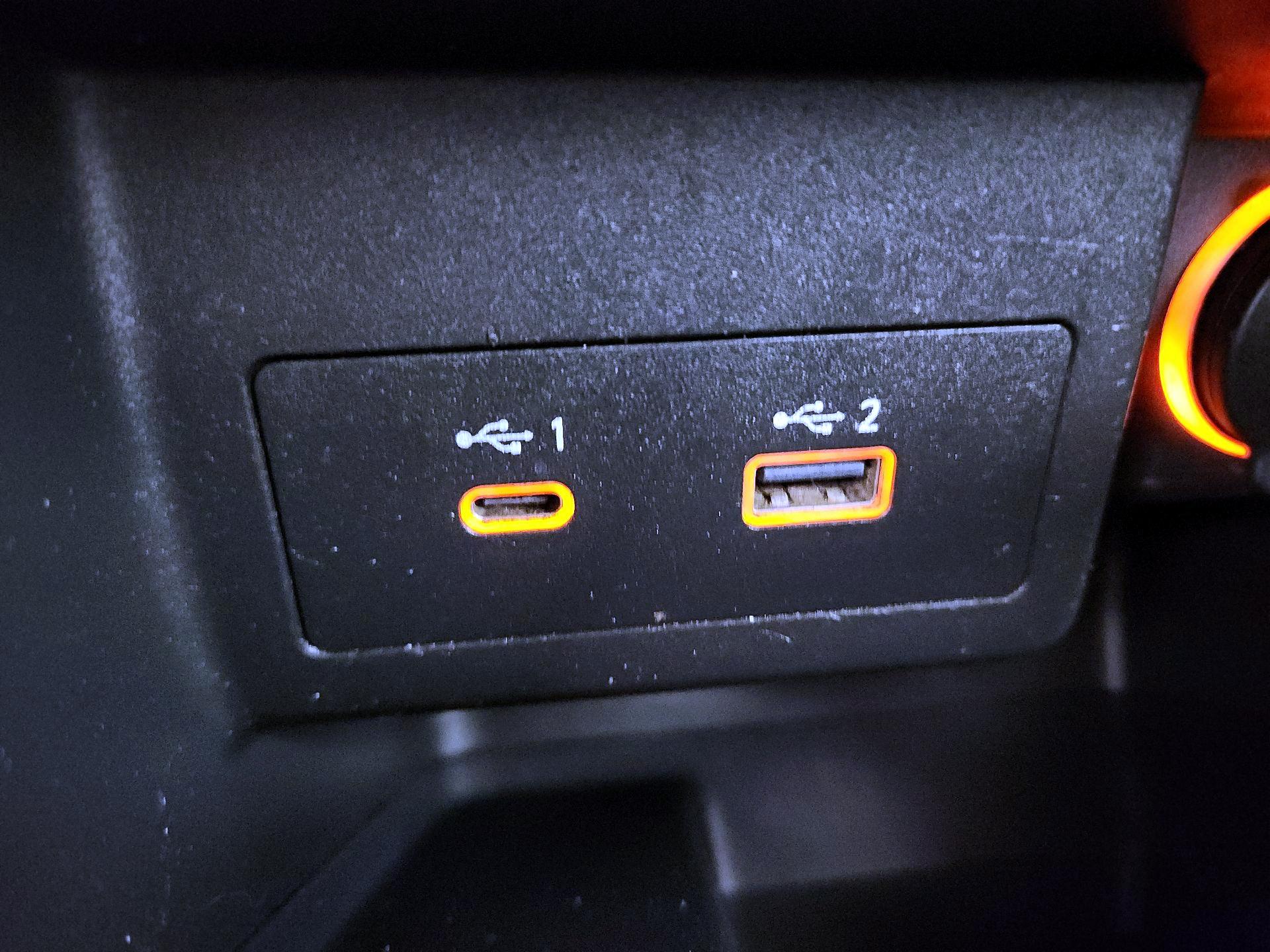 Thumbnail: 2023 Nissan Kicks - 17