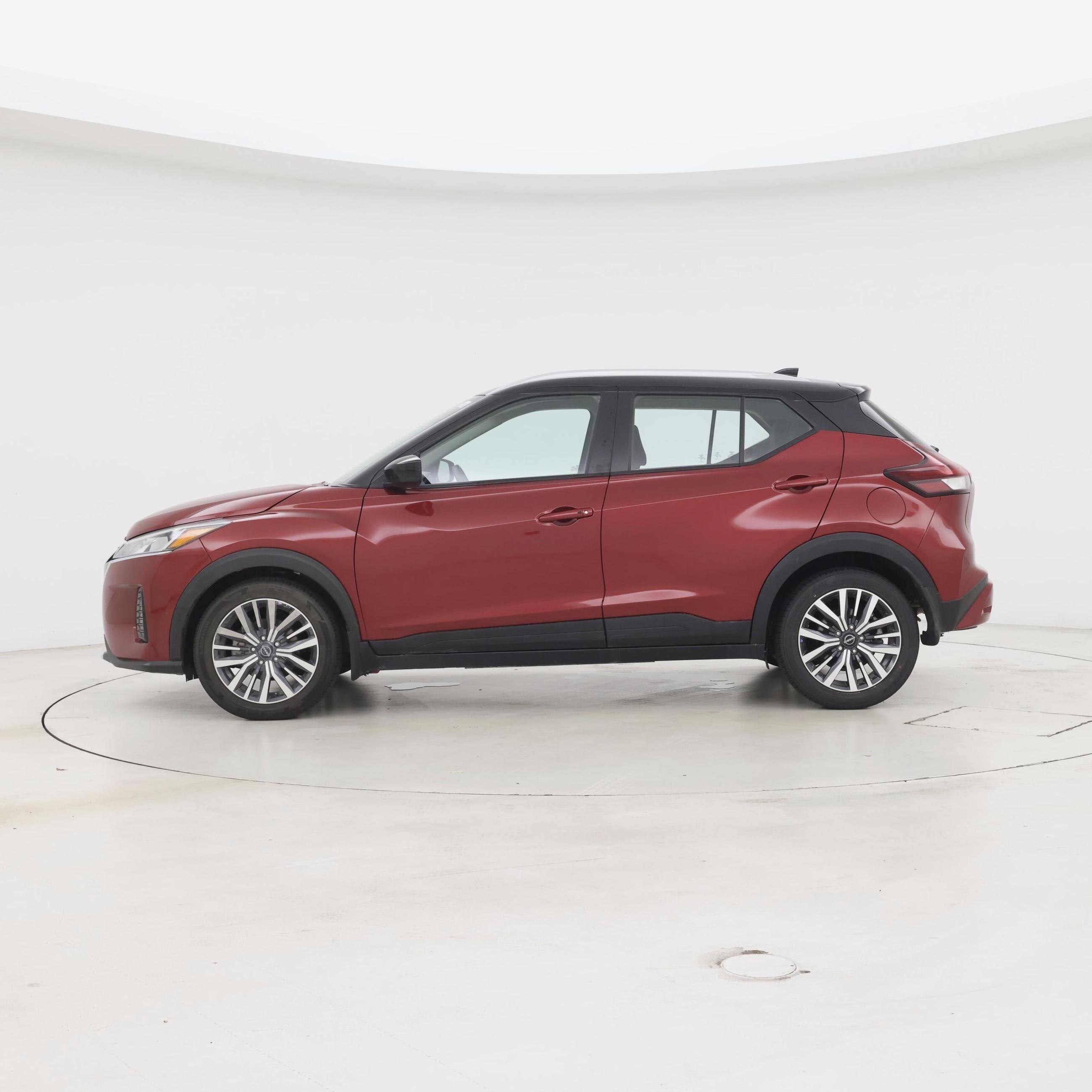 Thumbnail: 2023 Nissan Kicks - 3