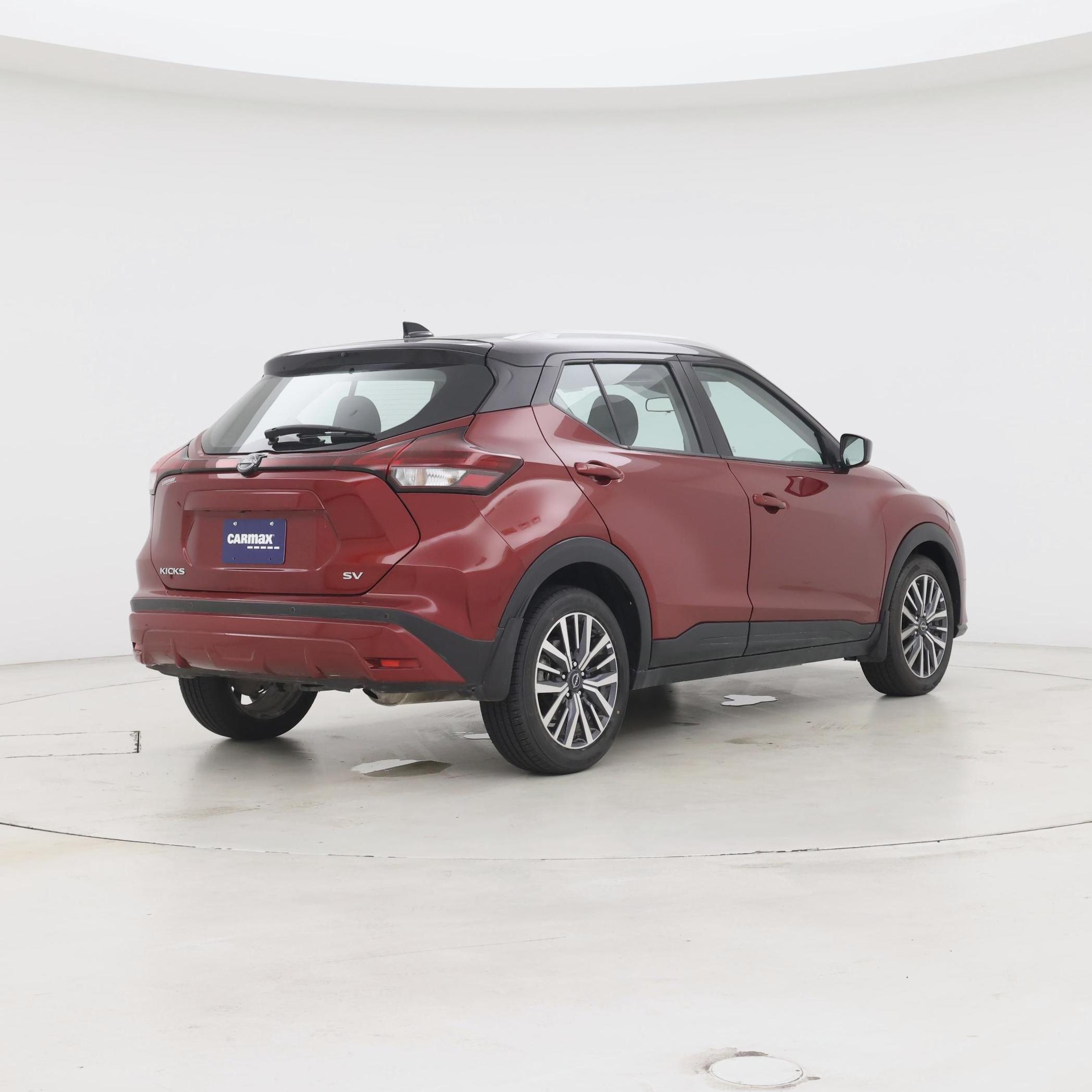 Thumbnail: 2023 Nissan Kicks - 8