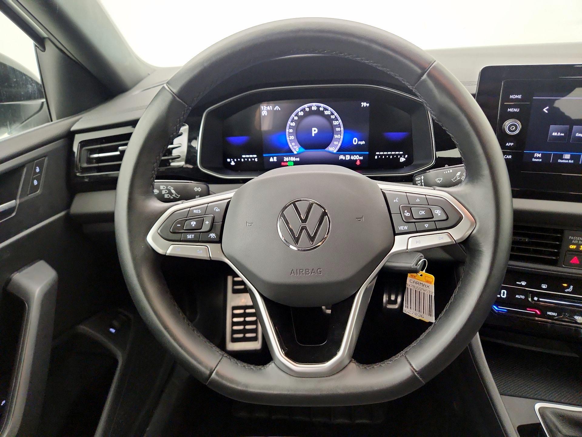 Thumbnail: 2025 Volkswagen Jetta - 10