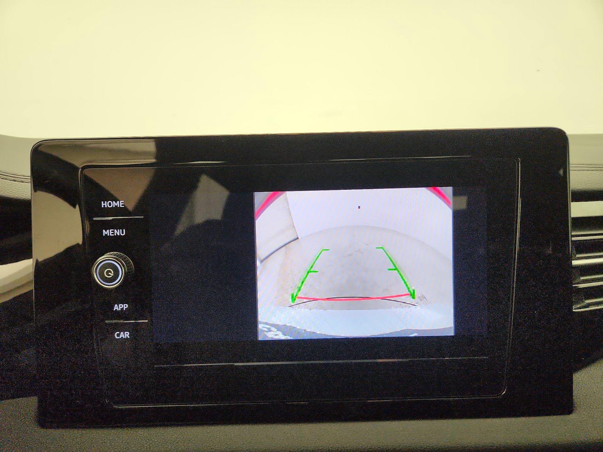 Thumbnail: 2025 Volkswagen Jetta - 14