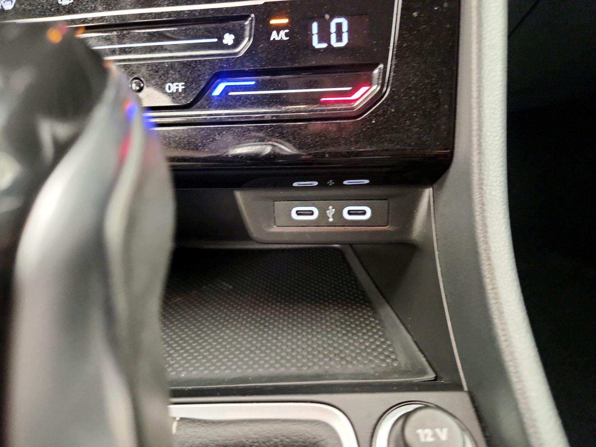 Thumbnail: 2025 Volkswagen Jetta - 18