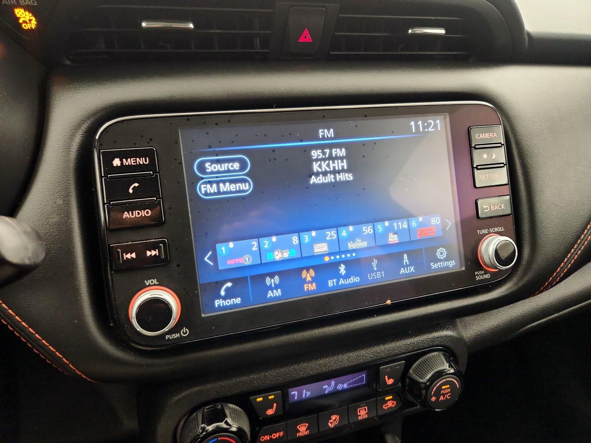 Thumbnail: 2023 Nissan Kicks - 15