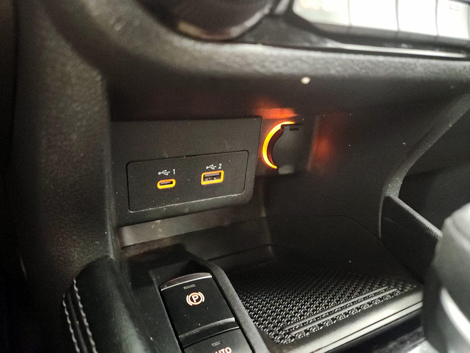 Thumbnail: 2023 Nissan Kicks - 18