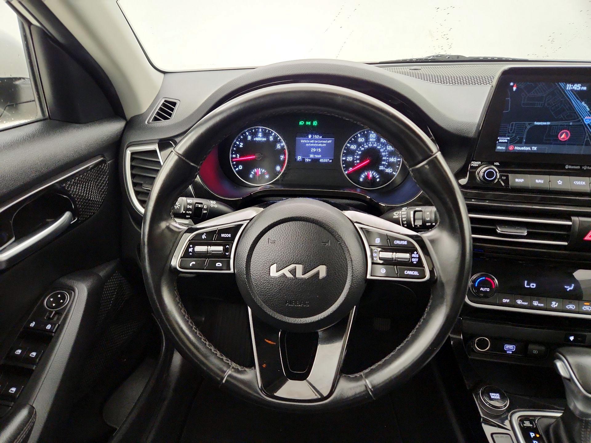 Thumbnail: 2022 Kia Seltos - 10