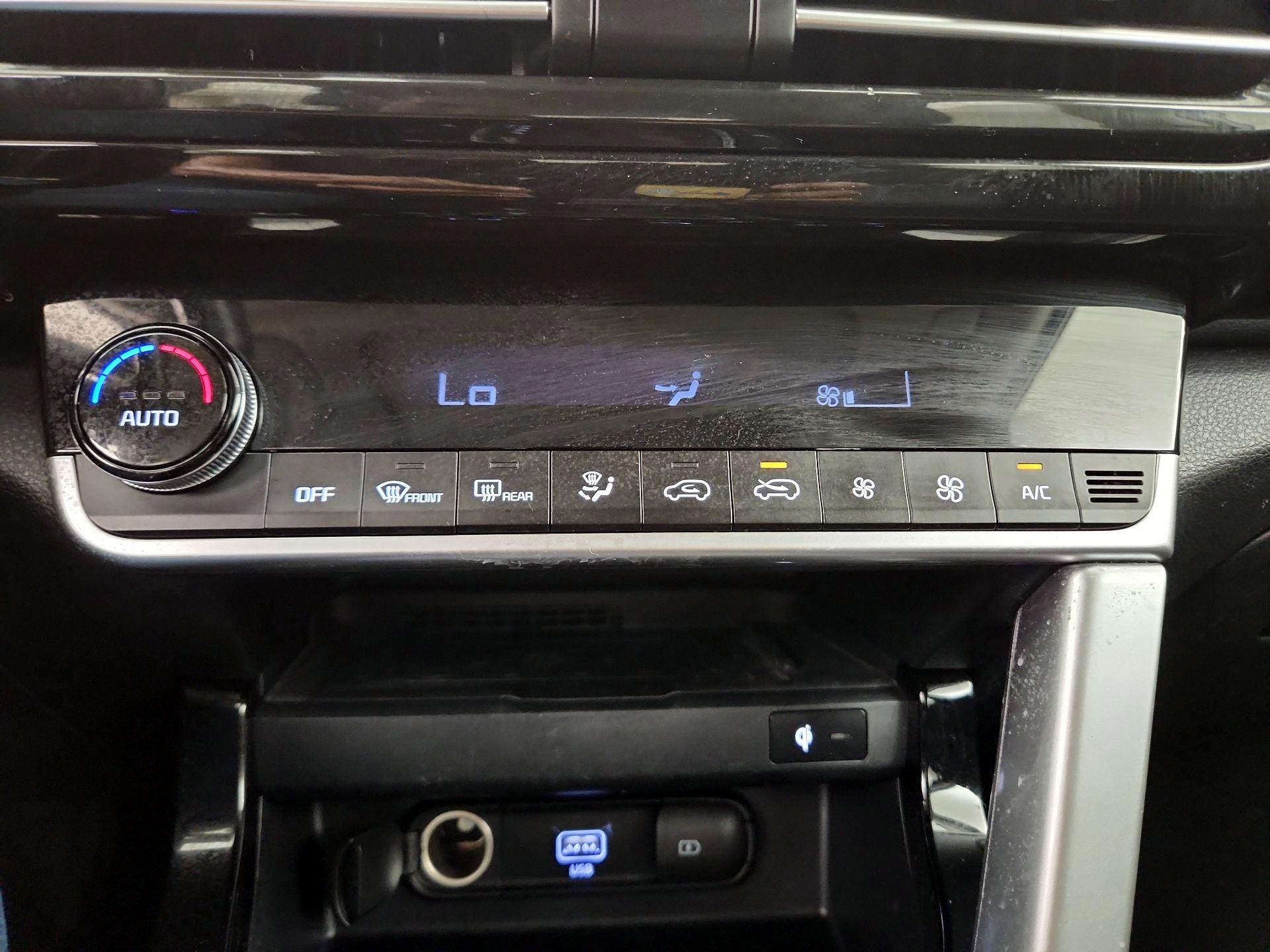 Thumbnail: 2022 Kia Seltos - 17