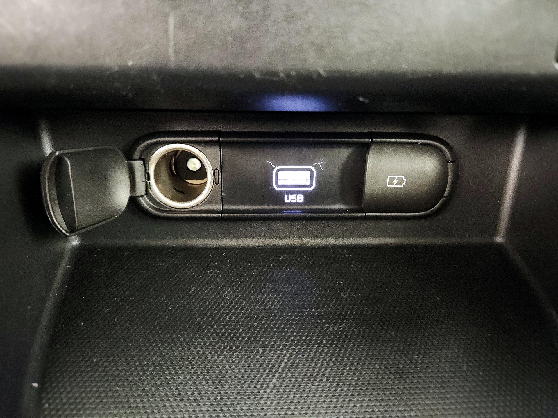 Thumbnail: 2022 Kia Seltos - 19