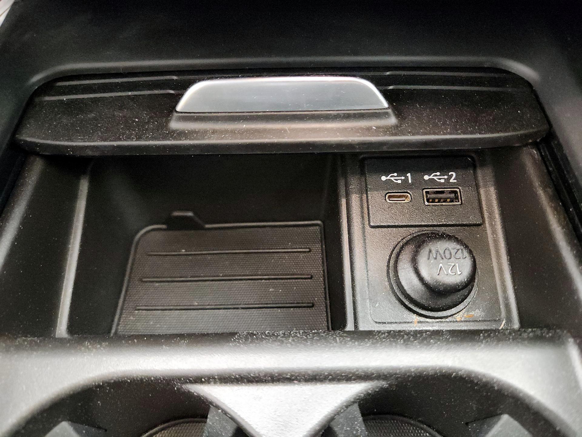 Thumbnail: 2022 INFINITI QX50 - 19