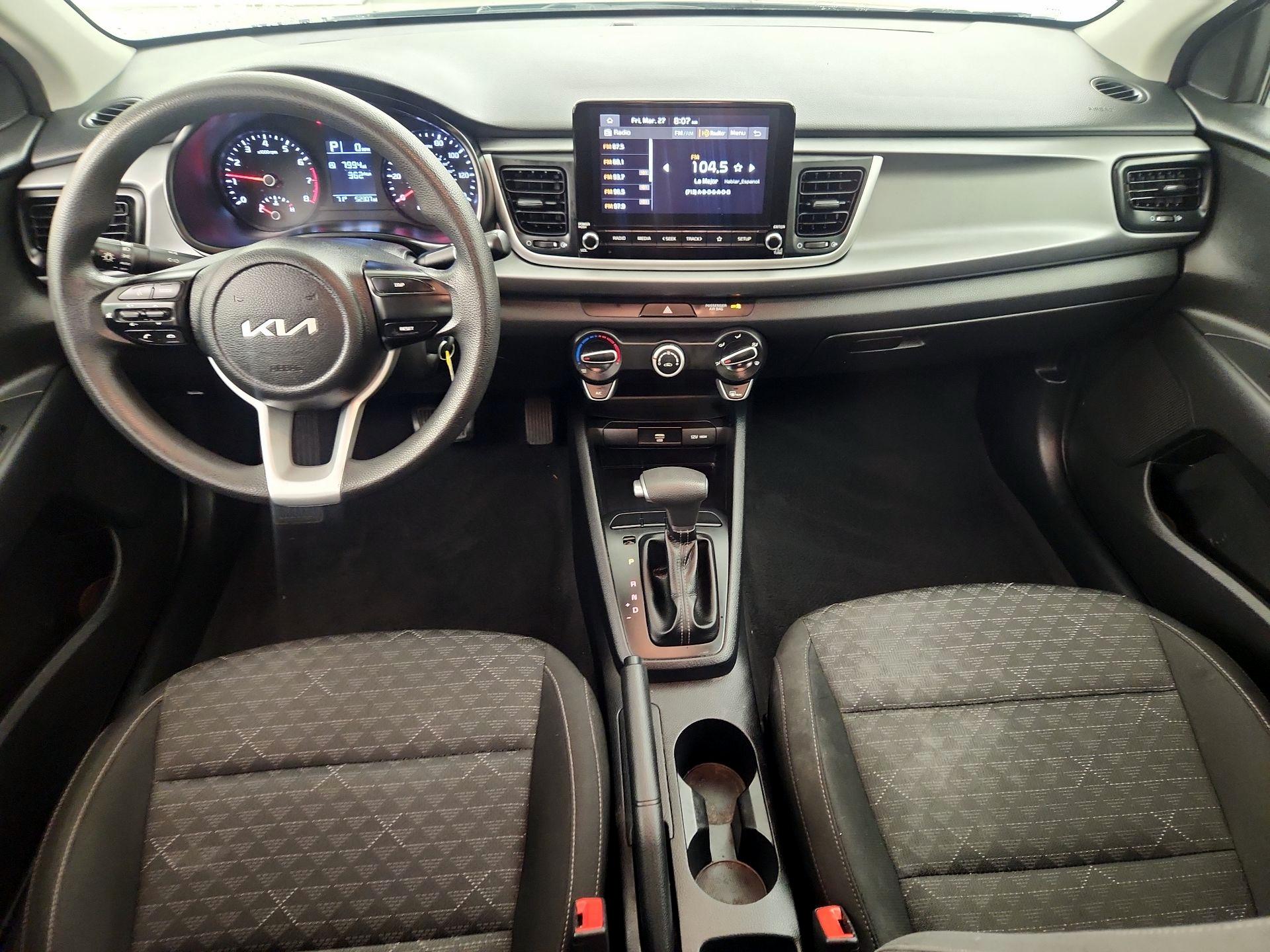 Thumbnail: 2022 Kia Rio - 9