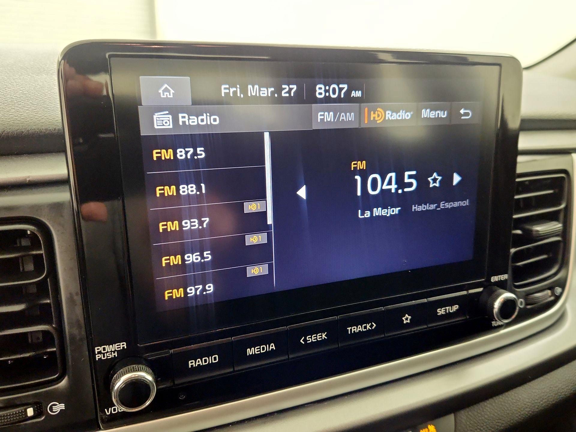 Thumbnail: 2022 Kia Rio - 15