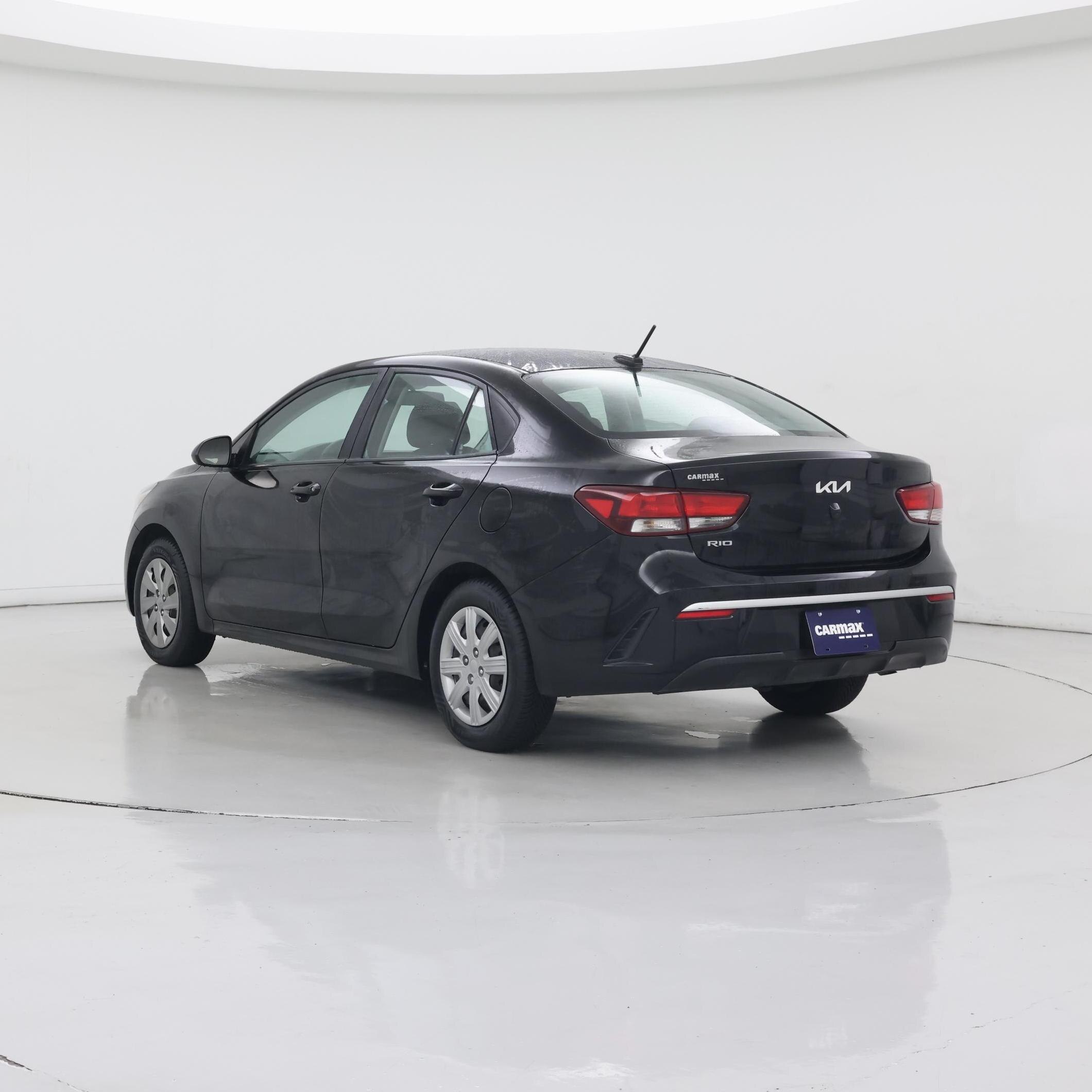 Thumbnail: 2022 Kia Rio - 2