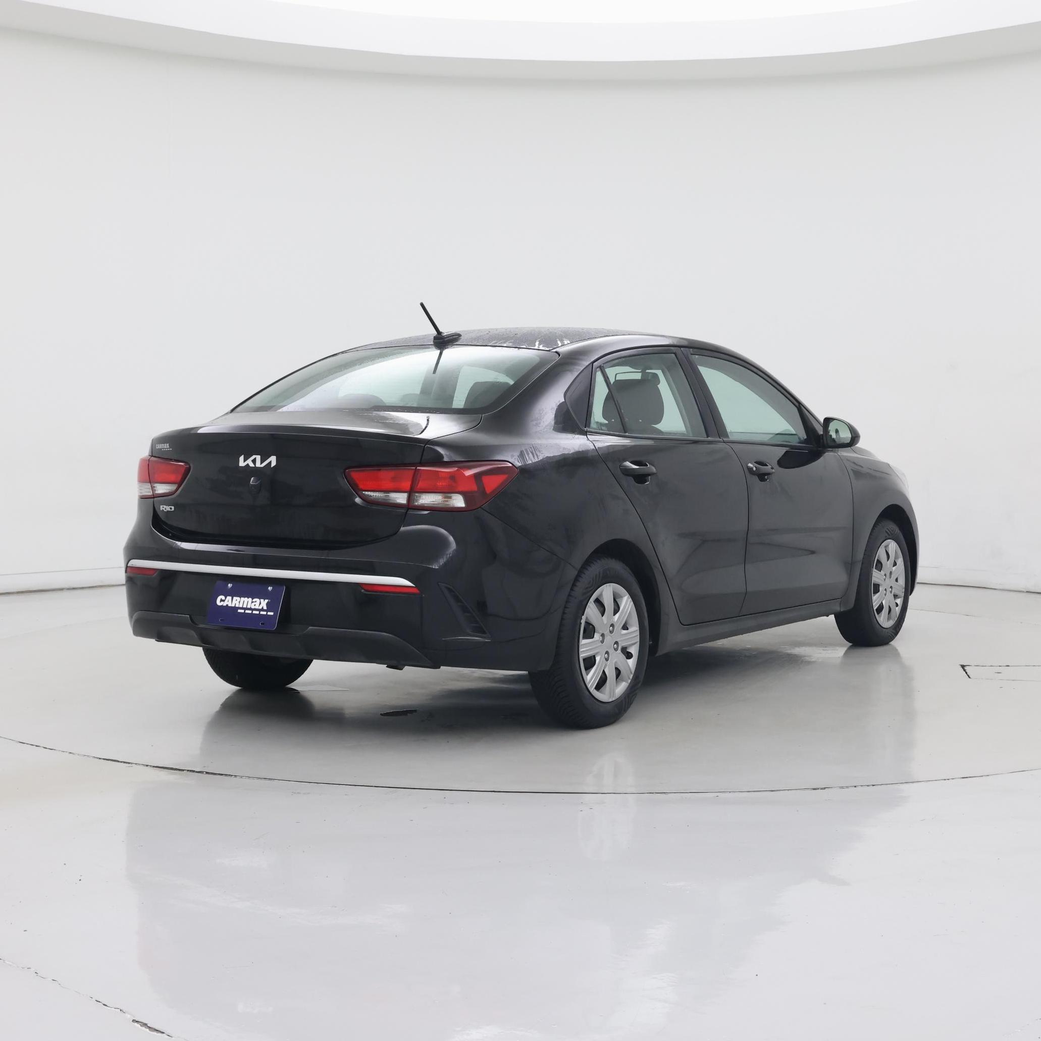 Thumbnail: 2022 Kia Rio - 8