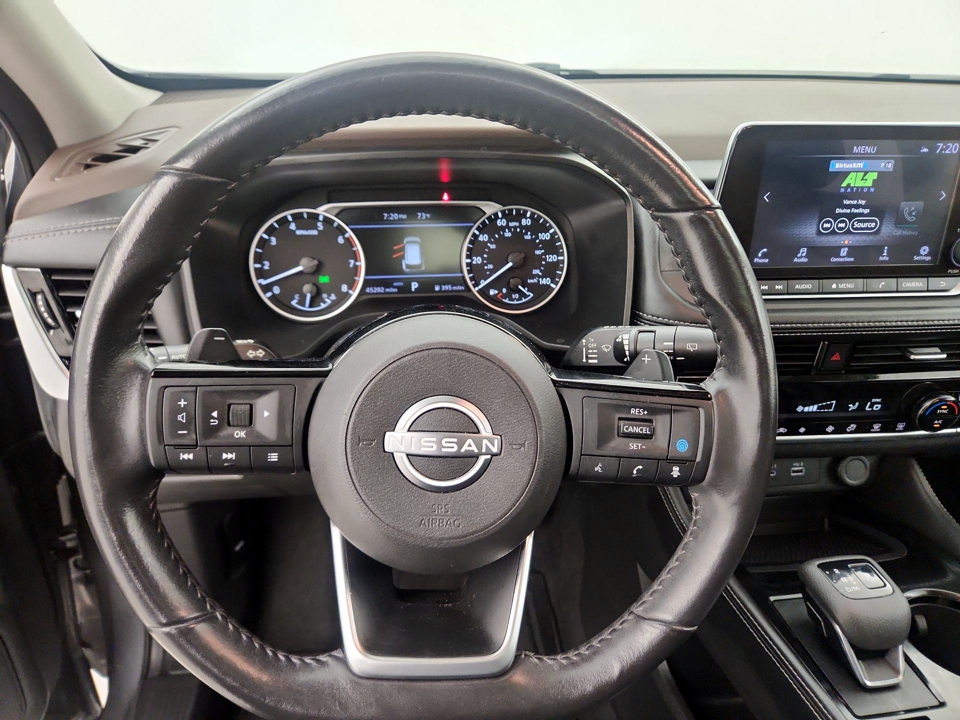 Thumbnail: 2023 Nissan Rogue - 10