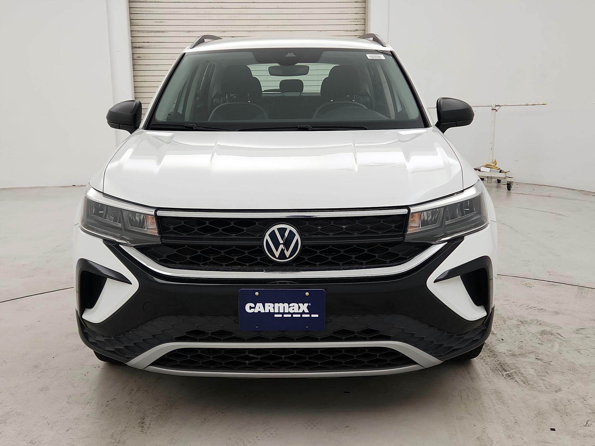 Thumbnail: 2023 Volkswagen Taos - 2