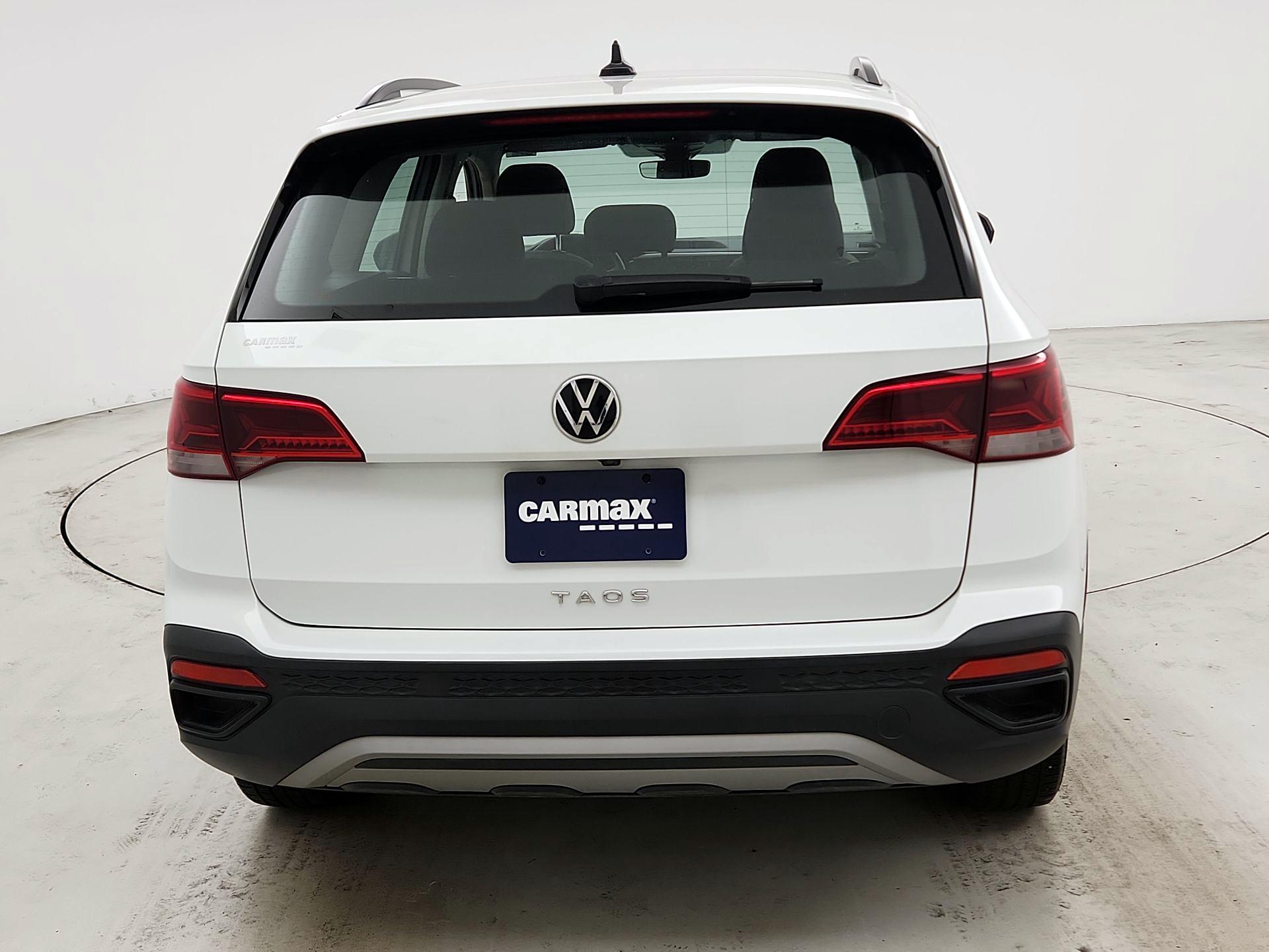 Thumbnail: 2023 Volkswagen Taos - 6