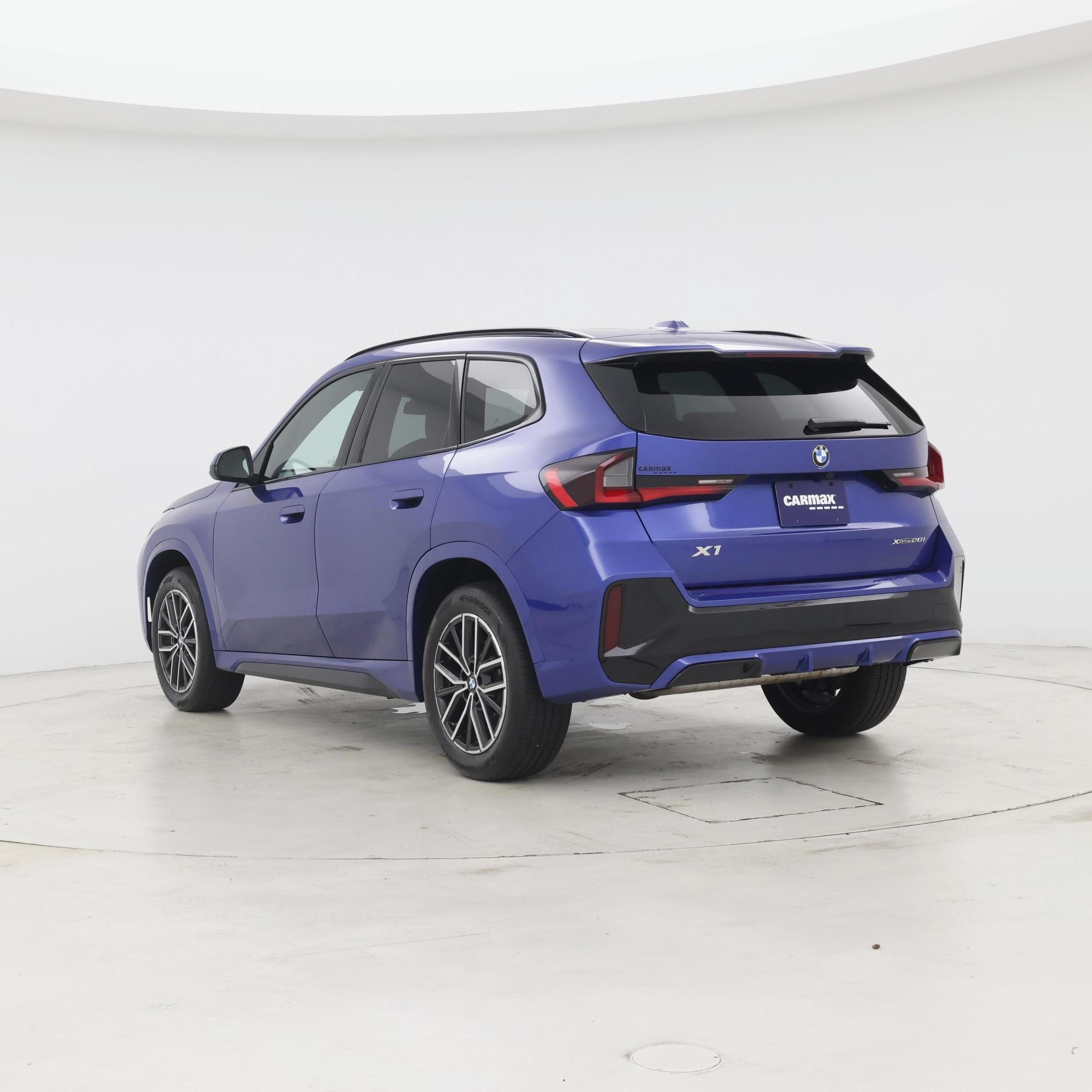 Thumbnail: 2025 BMW X1 - 2