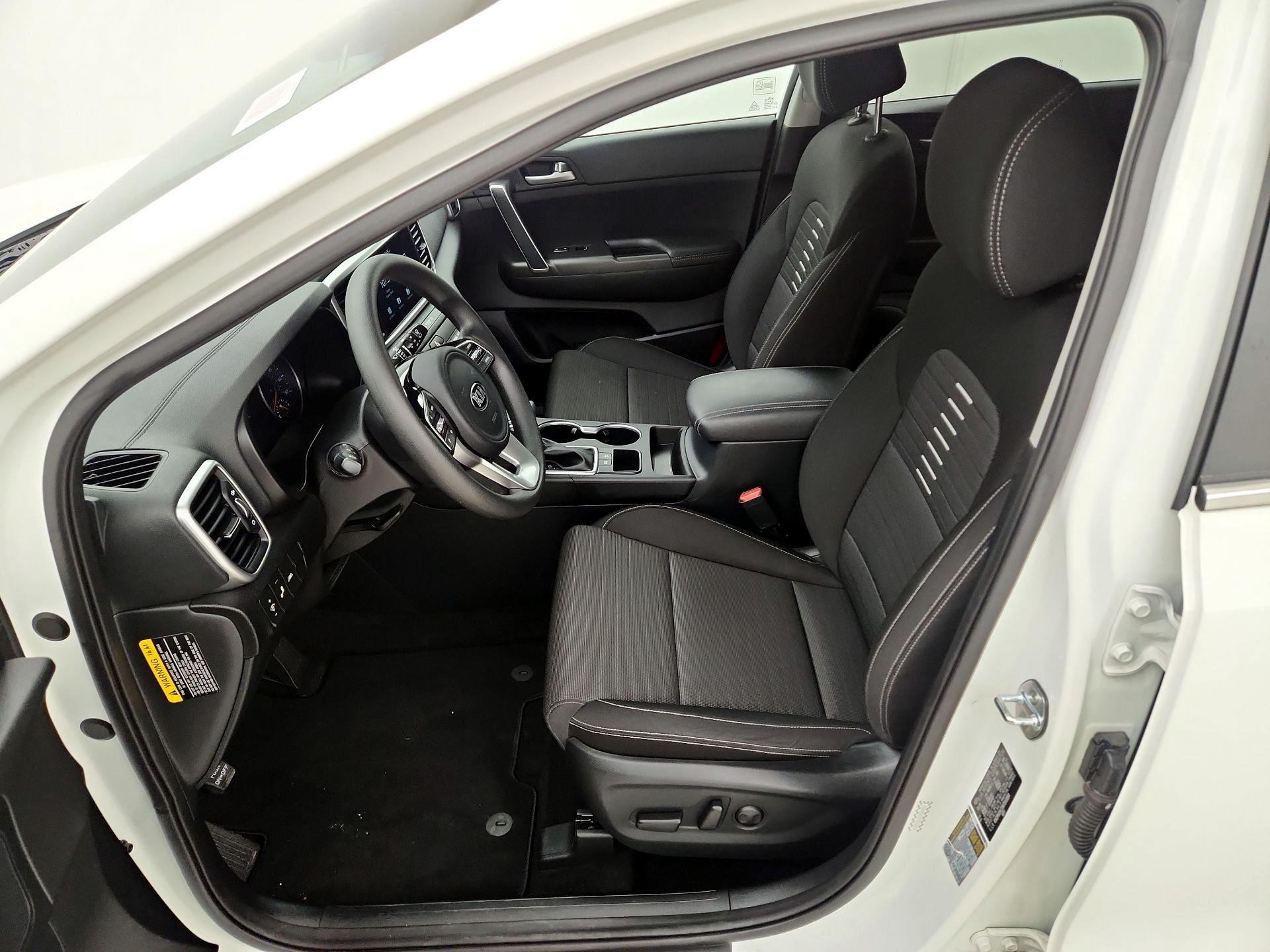 Thumbnail: 2021 Kia Sportage - 11