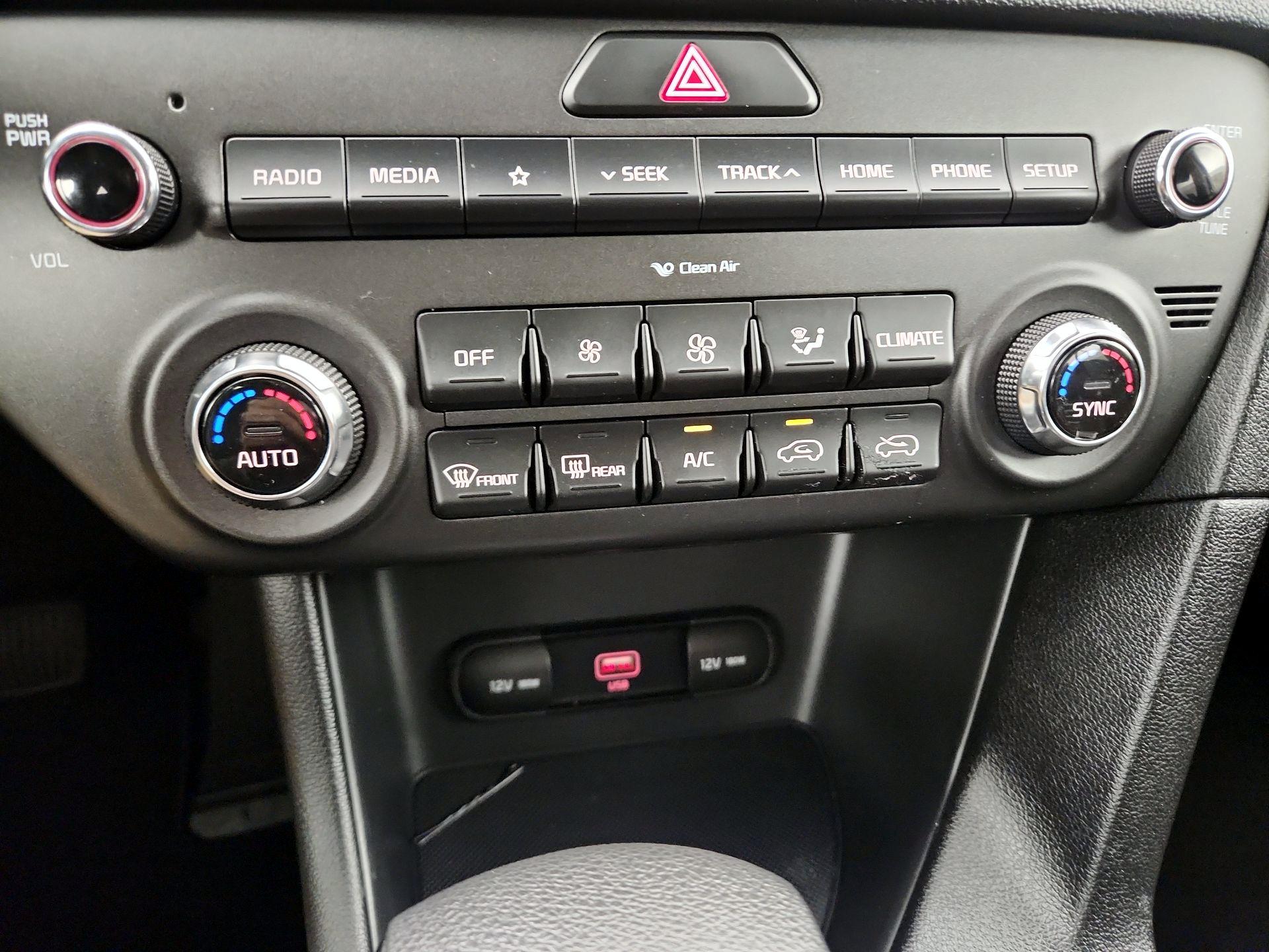 Thumbnail: 2021 Kia Sportage - 16