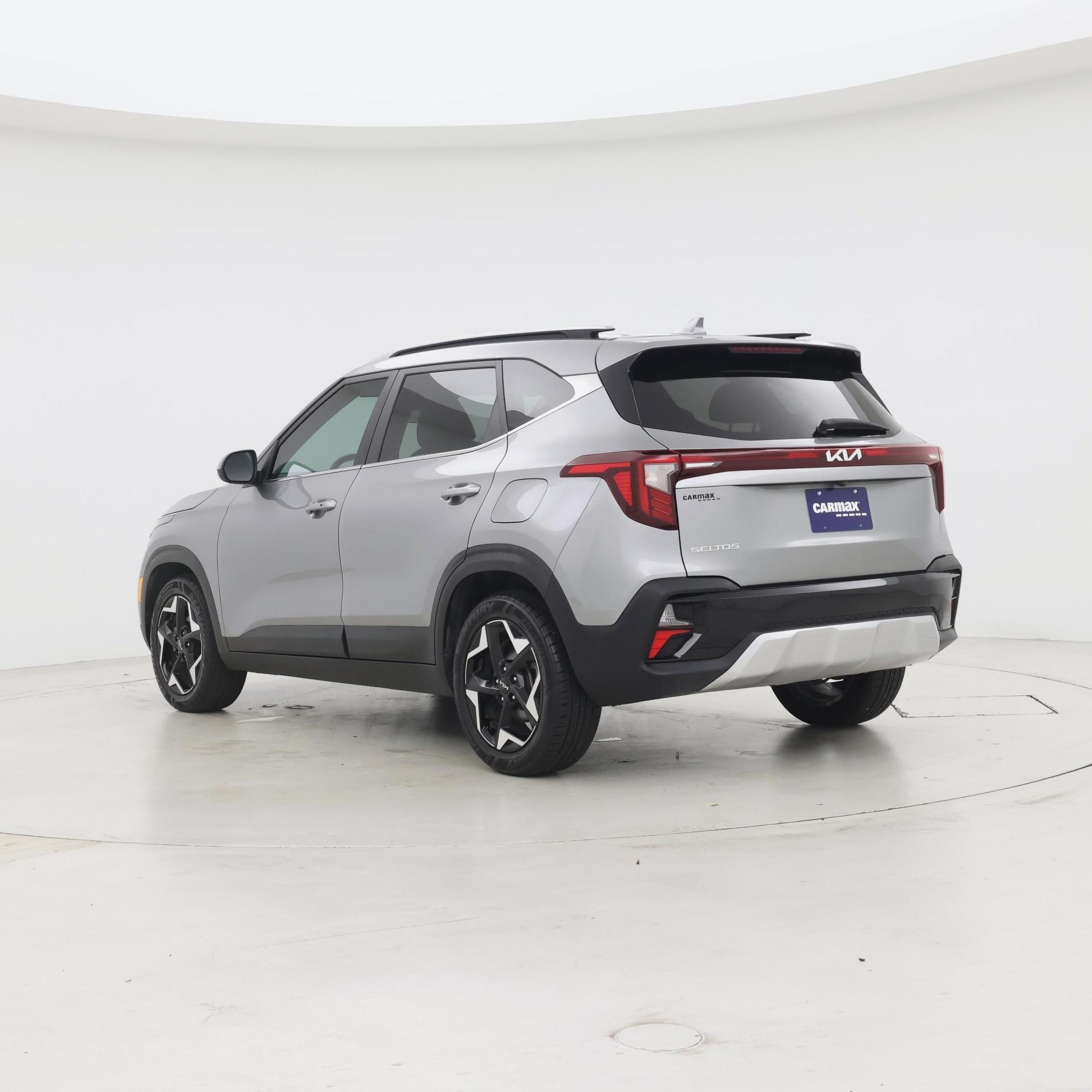 Thumbnail: 2024 Kia Seltos - 2