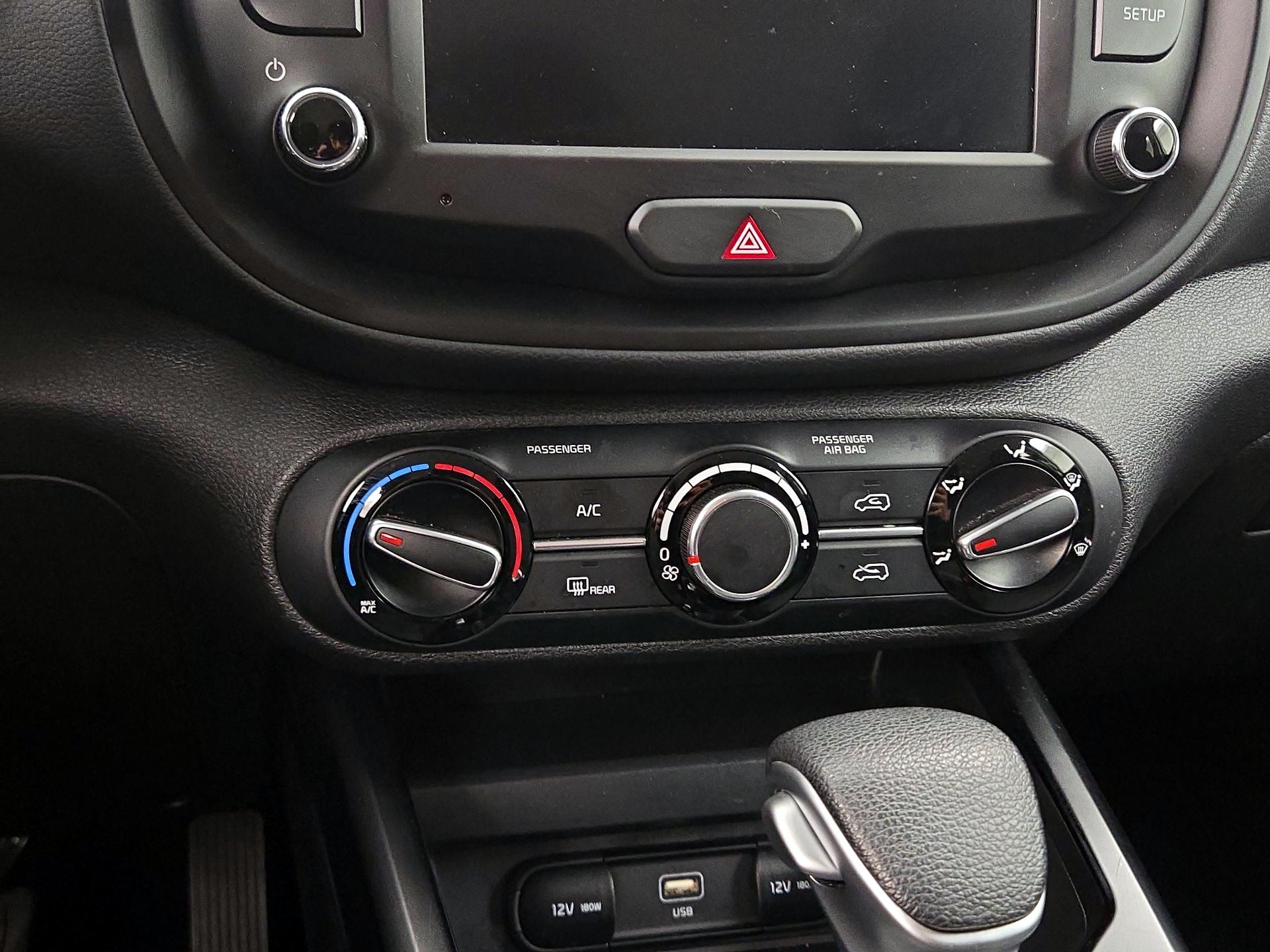 Thumbnail: 2025 Kia Soul - 16