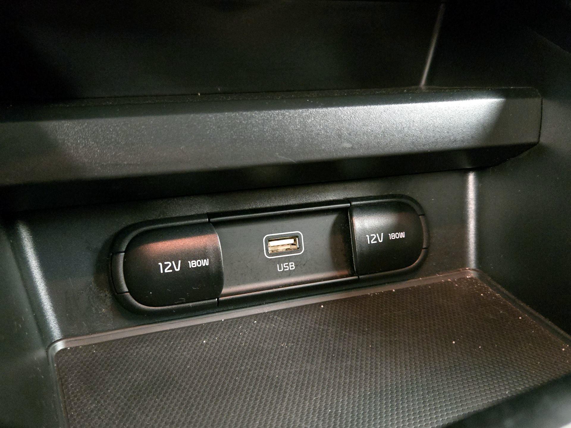 Thumbnail: 2025 Kia Soul - 18