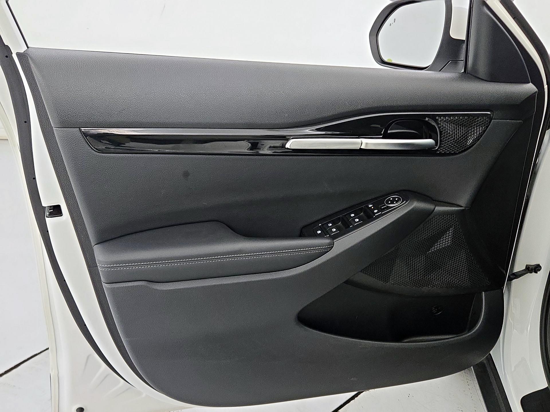 Thumbnail: 2025 Kia Seltos - 12